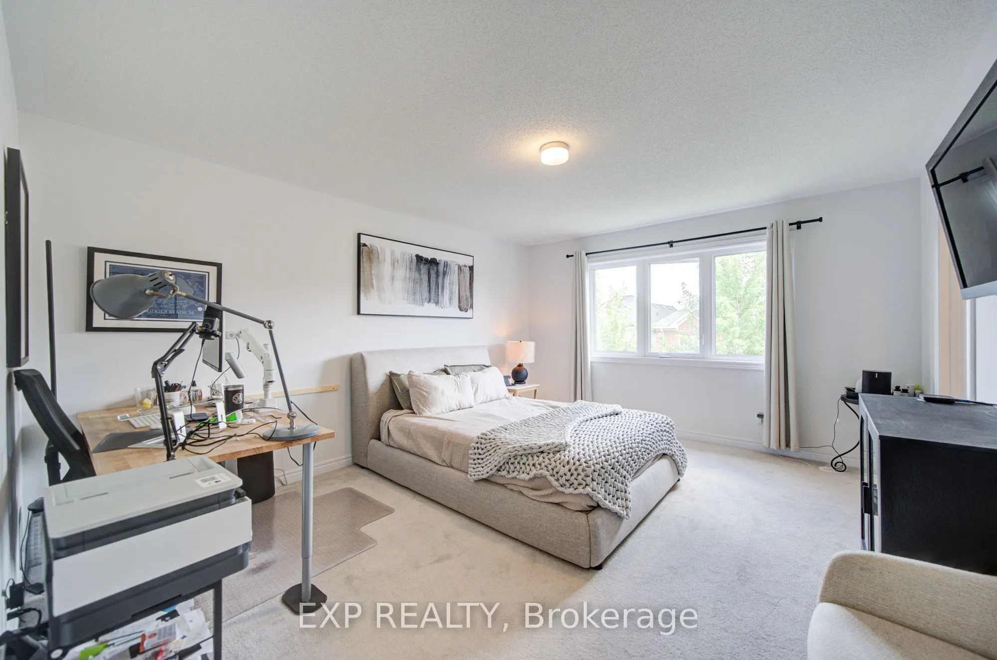 29 Sorbara Way