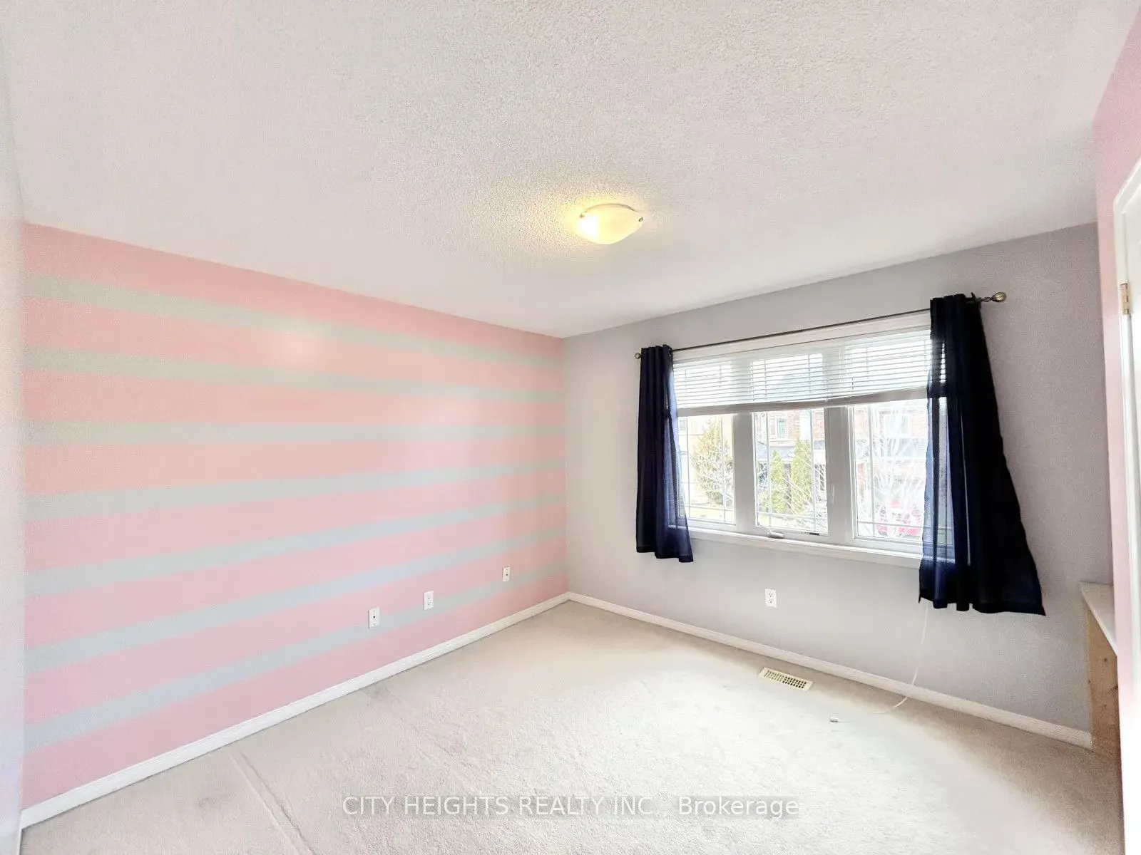 19 Sivyer Crescent