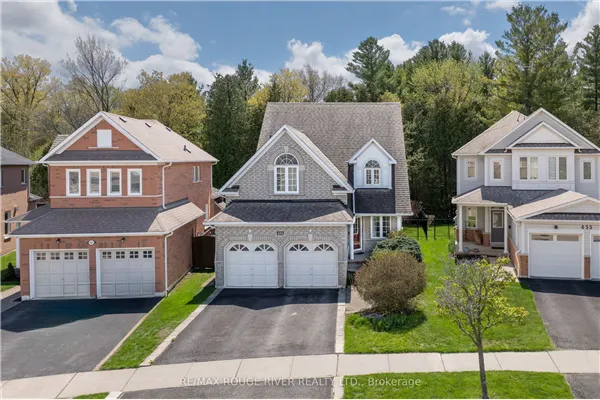 433 Woodsmere Crescent