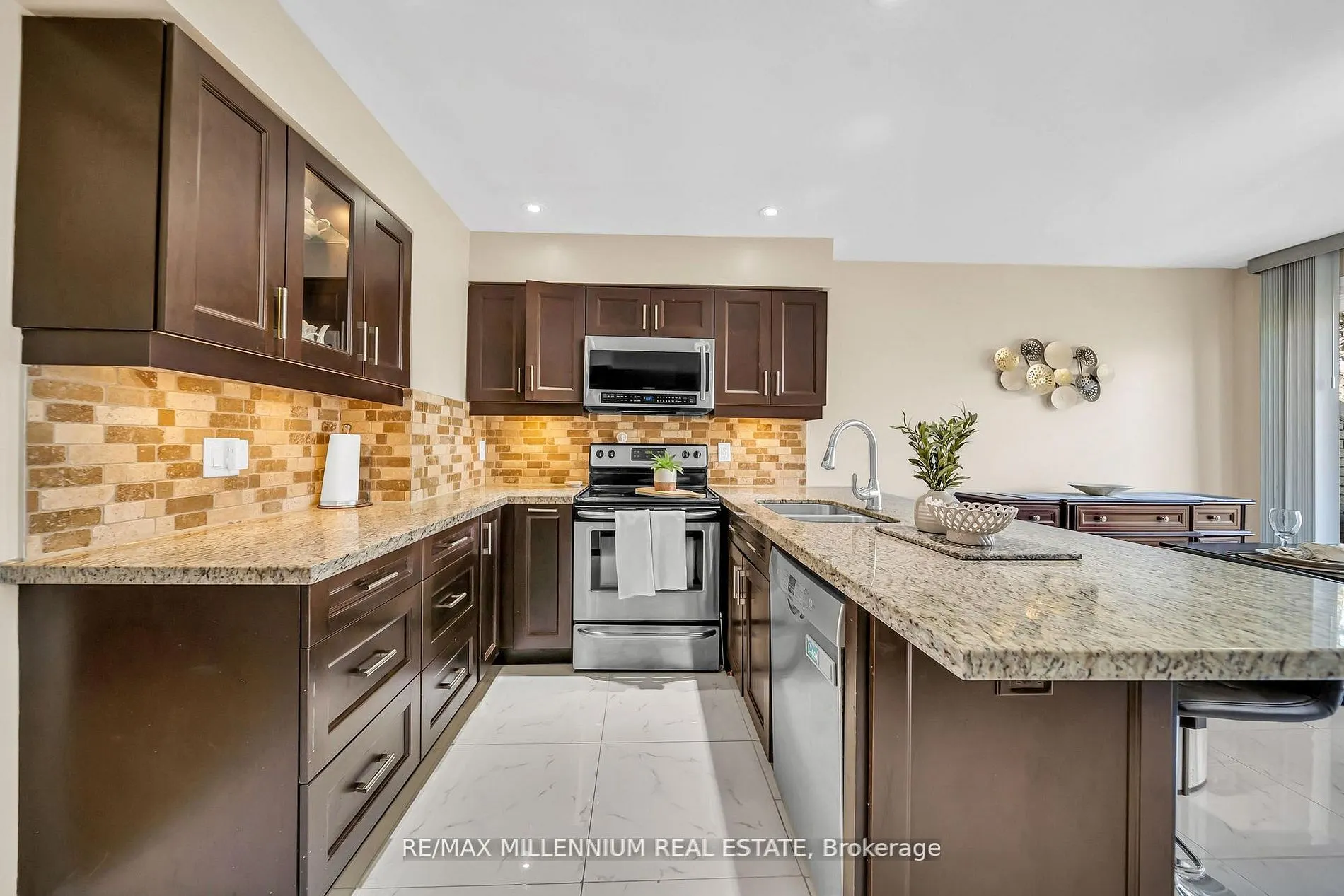 62 Cumberland Lane #31