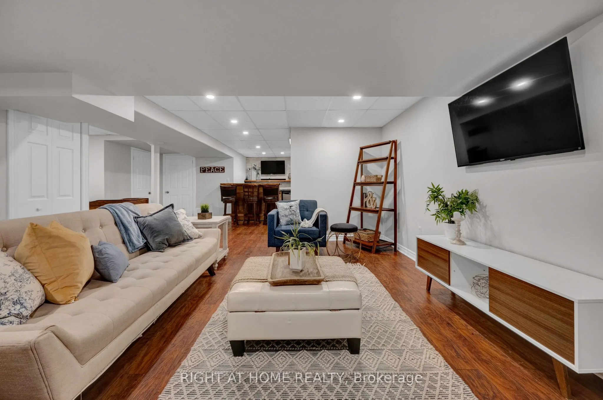 75 Auburn Lane