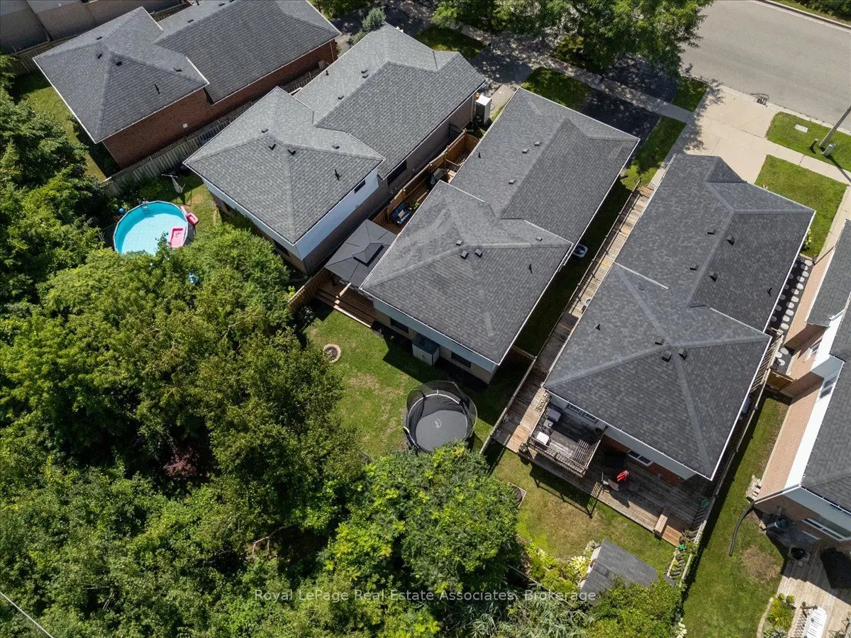 1464 Trowbridge Drive