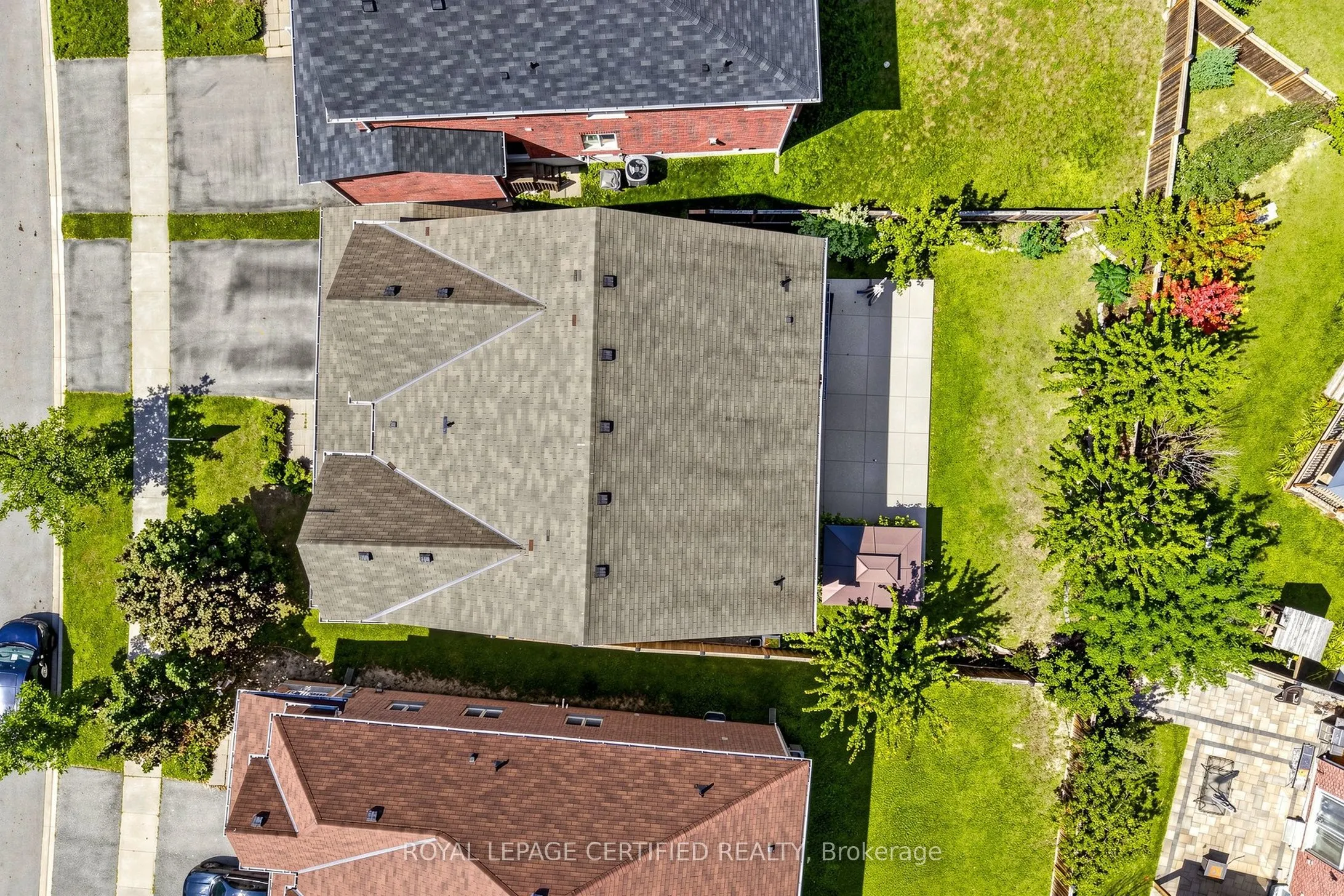 1428 Woodstream Avenue