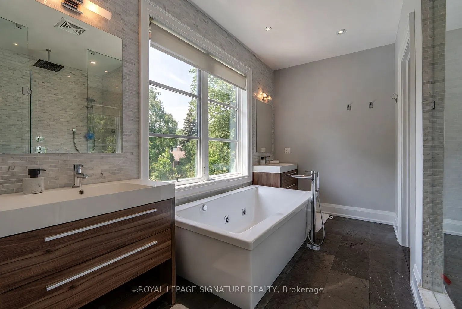 12 Cudia Crescent