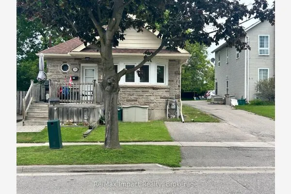 278 William Street E