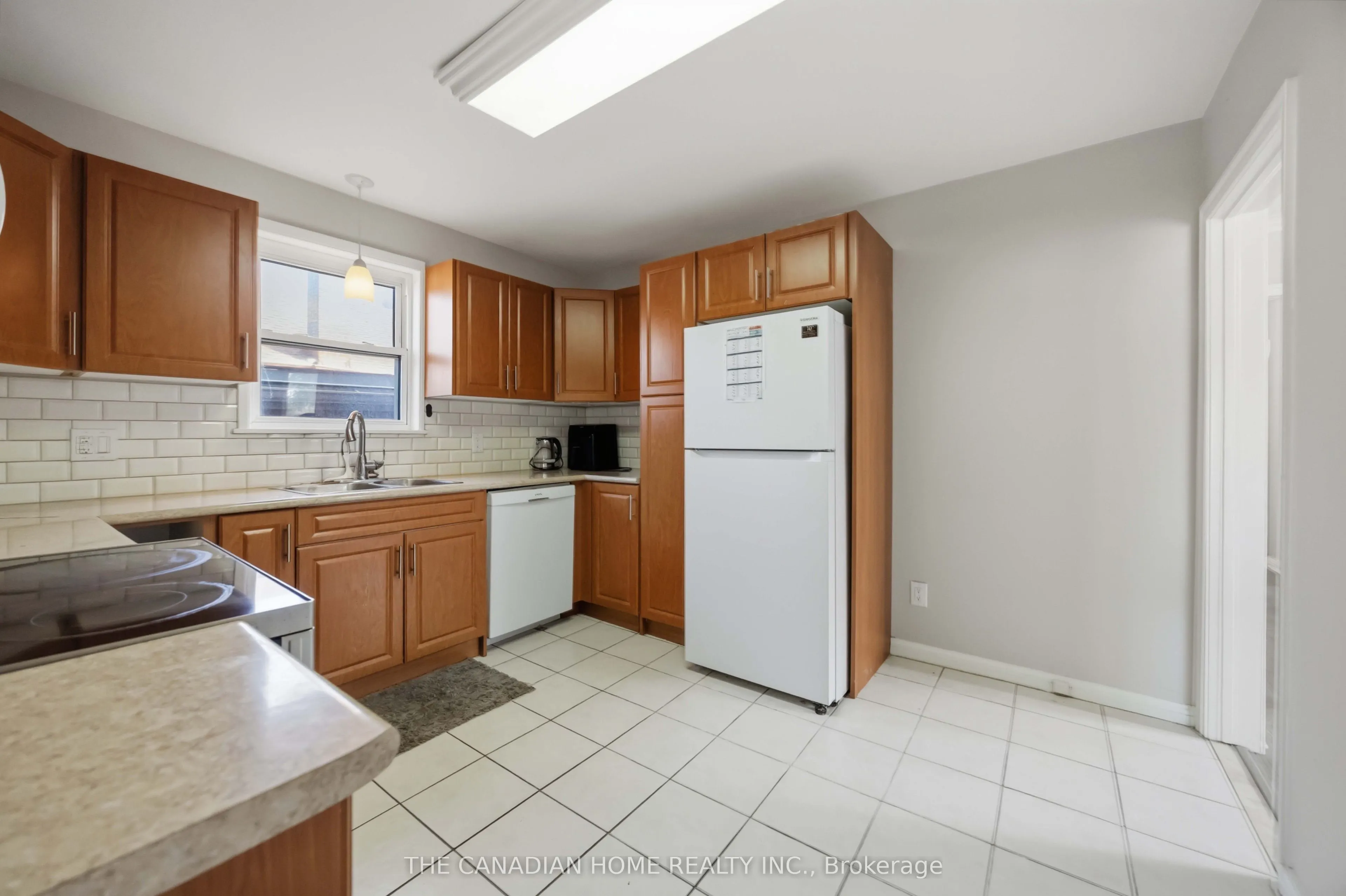 1373 Pharmacy Avenue