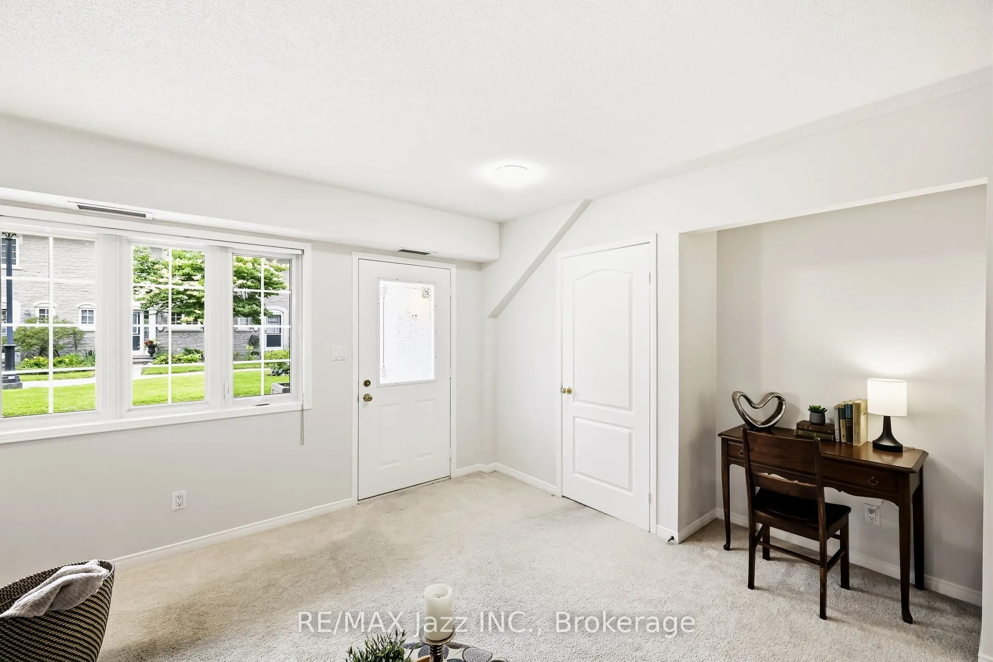1995 Royal Road #115