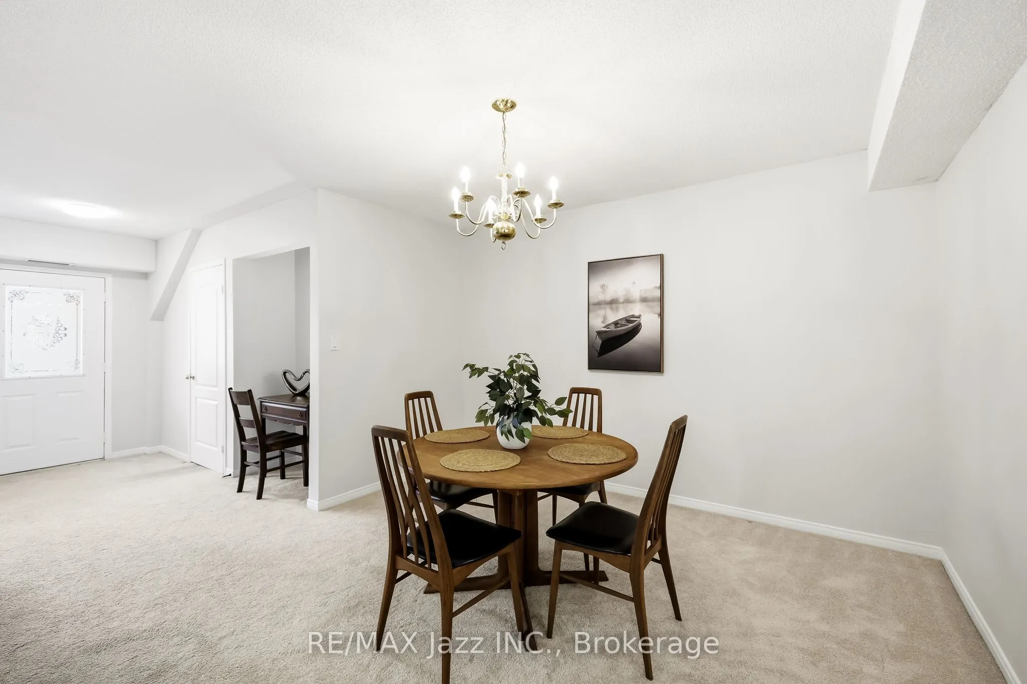 1995 Royal Road #115