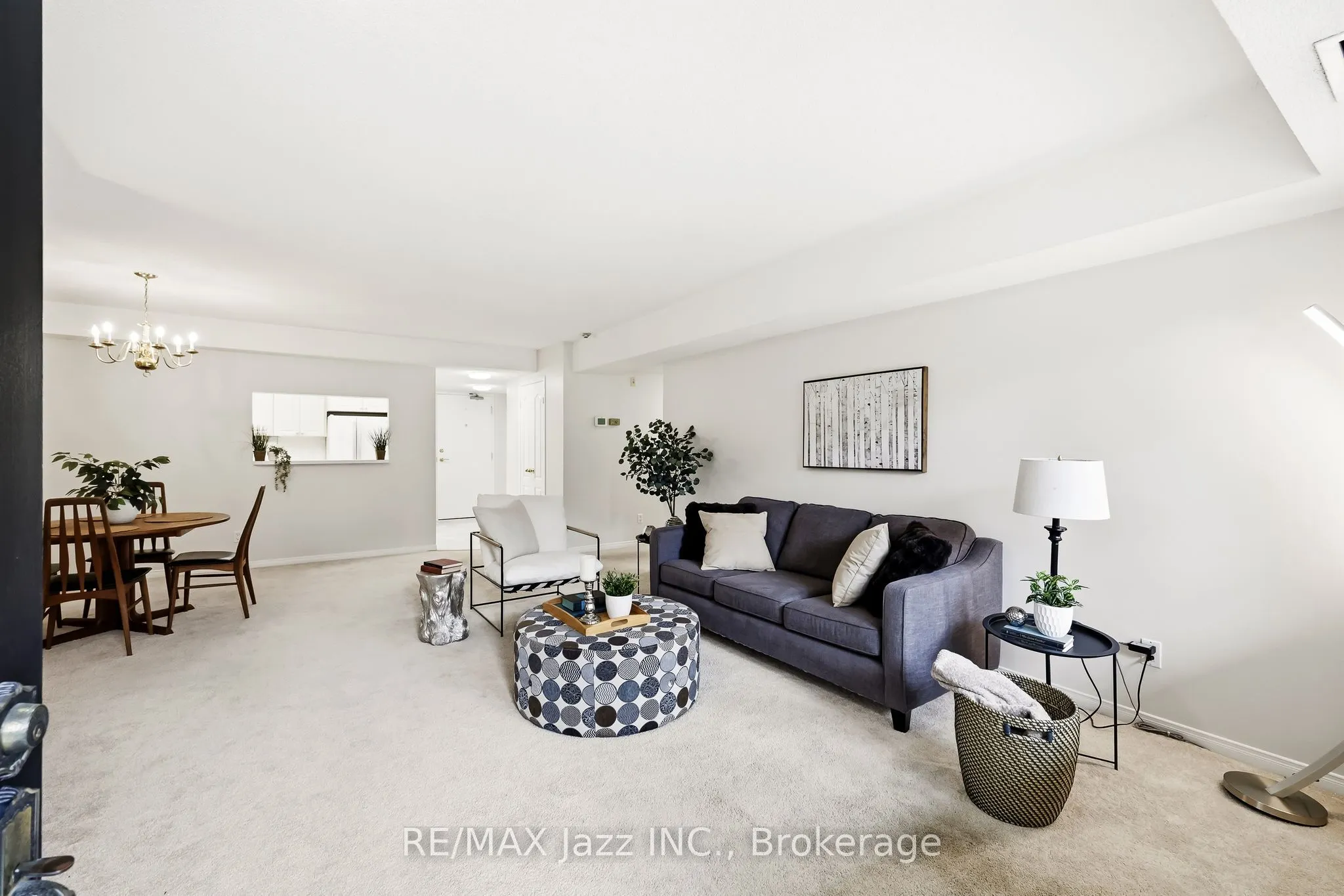 1995 Royal Road #115
