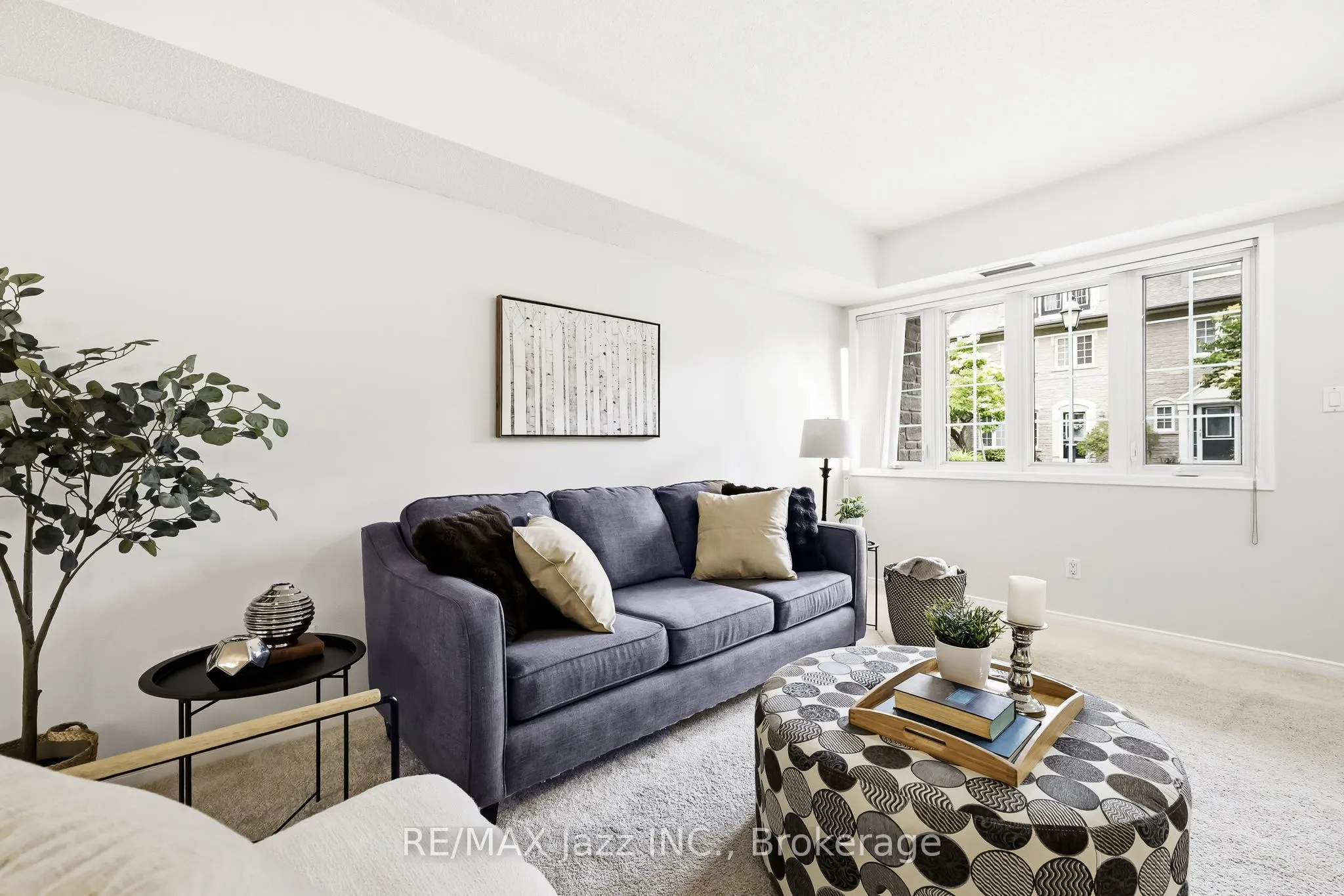 1995 Royal Road #115