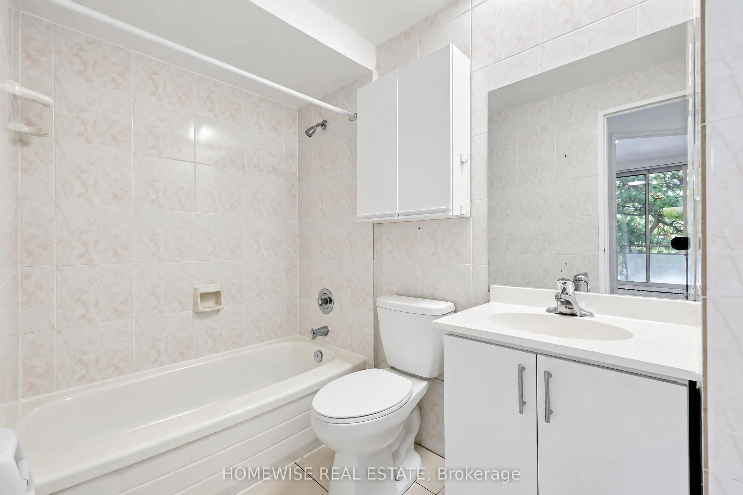 485 Kingston Road #414