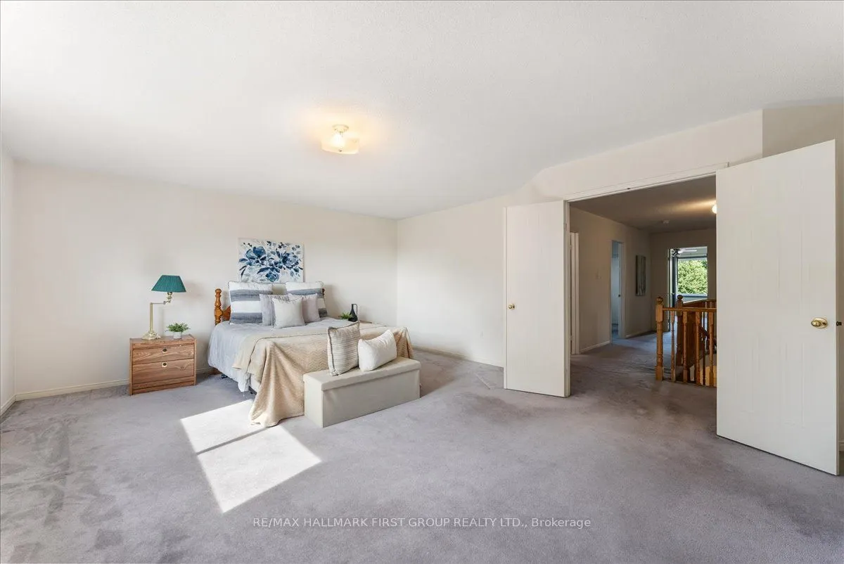 989 Deer Valley Drive