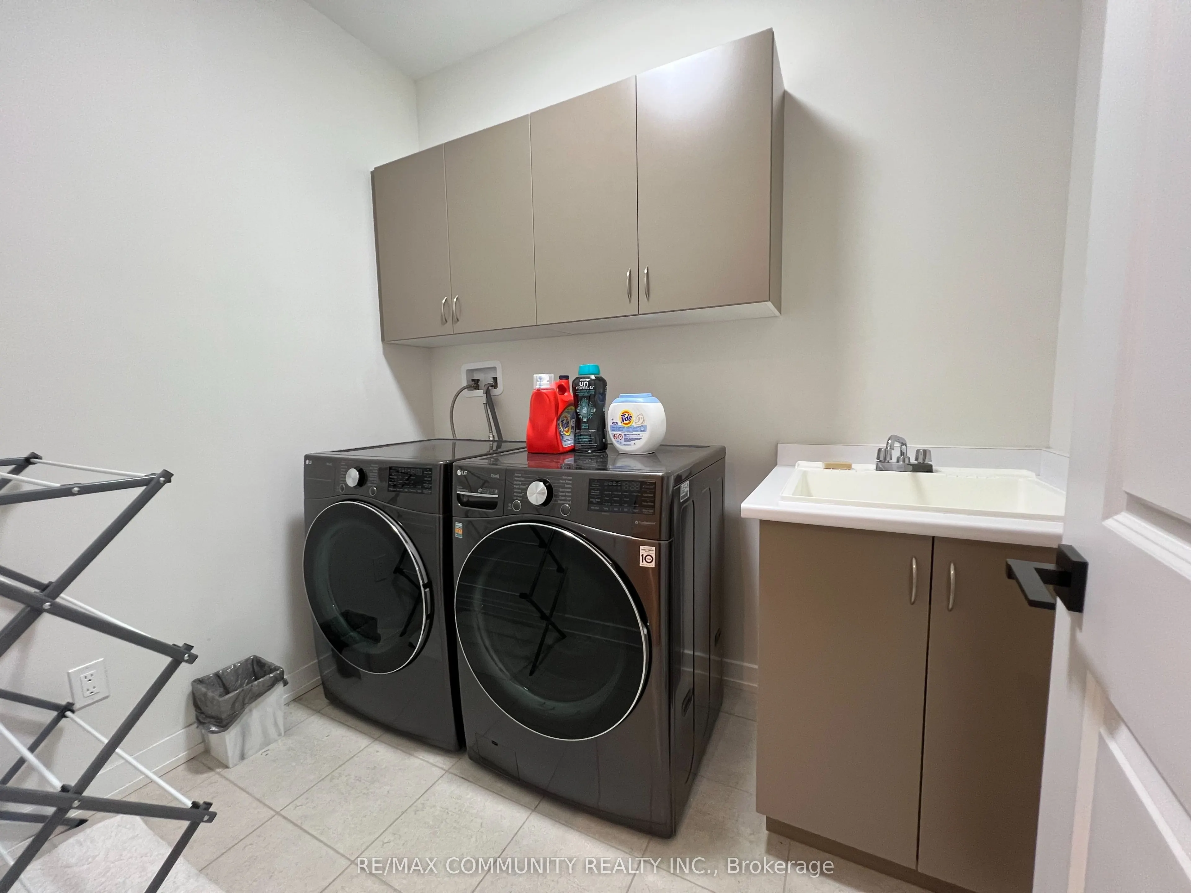 400 Finch Avenue #39