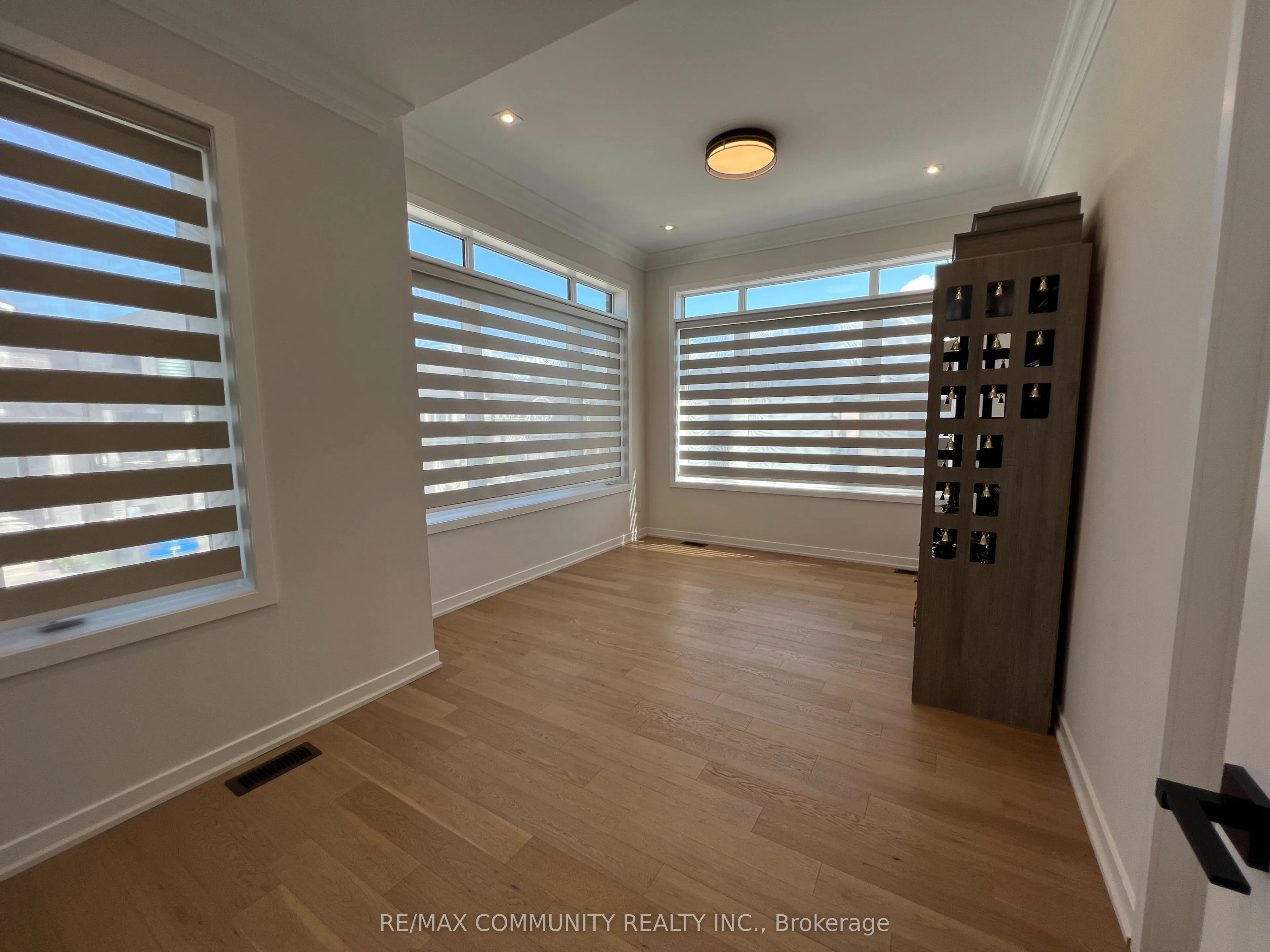 400 Finch Avenue #39