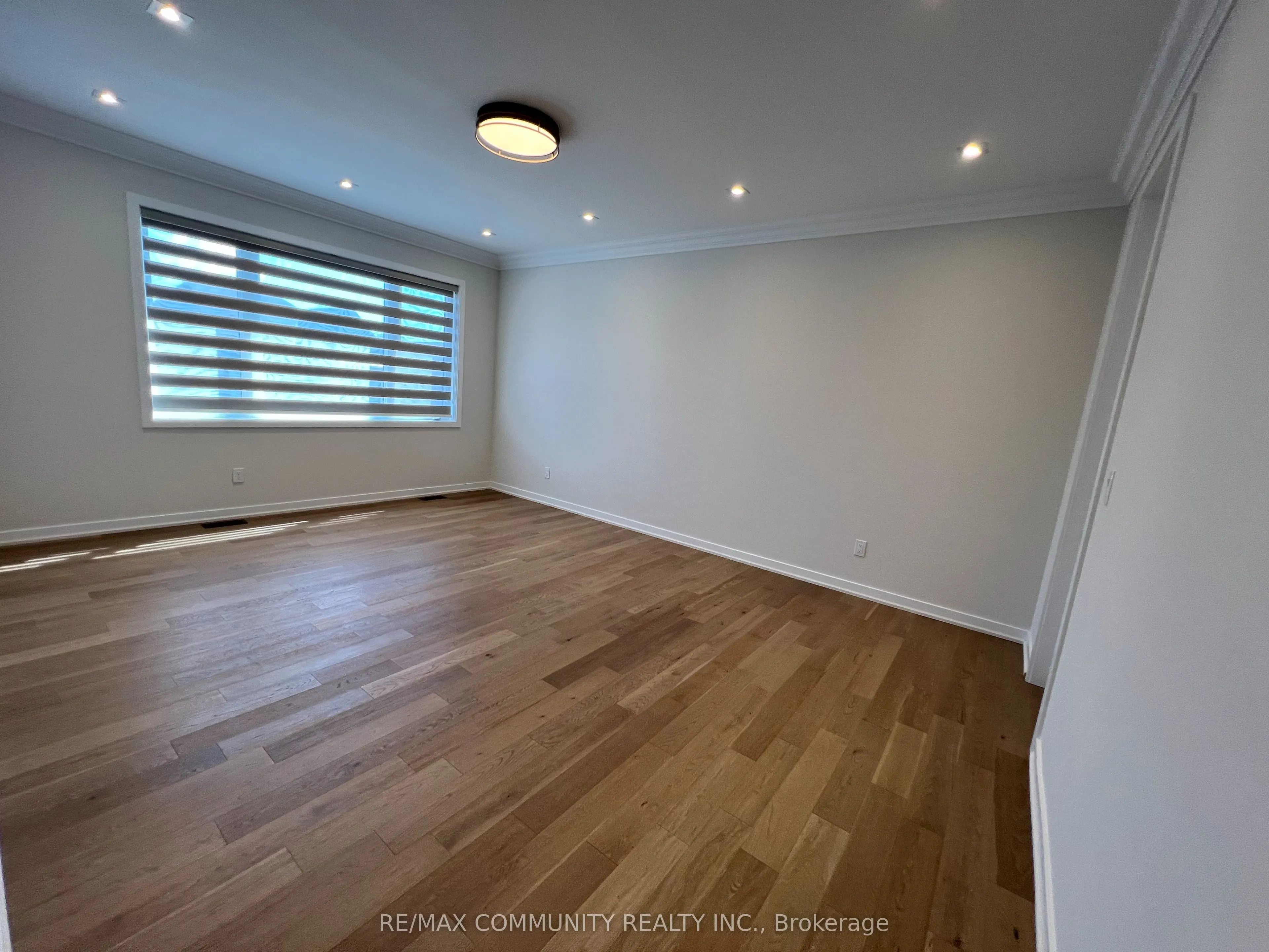400 Finch Avenue #39