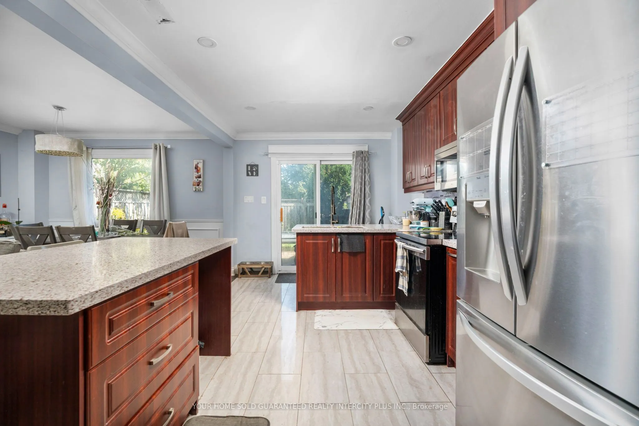531 Dorchester Drive