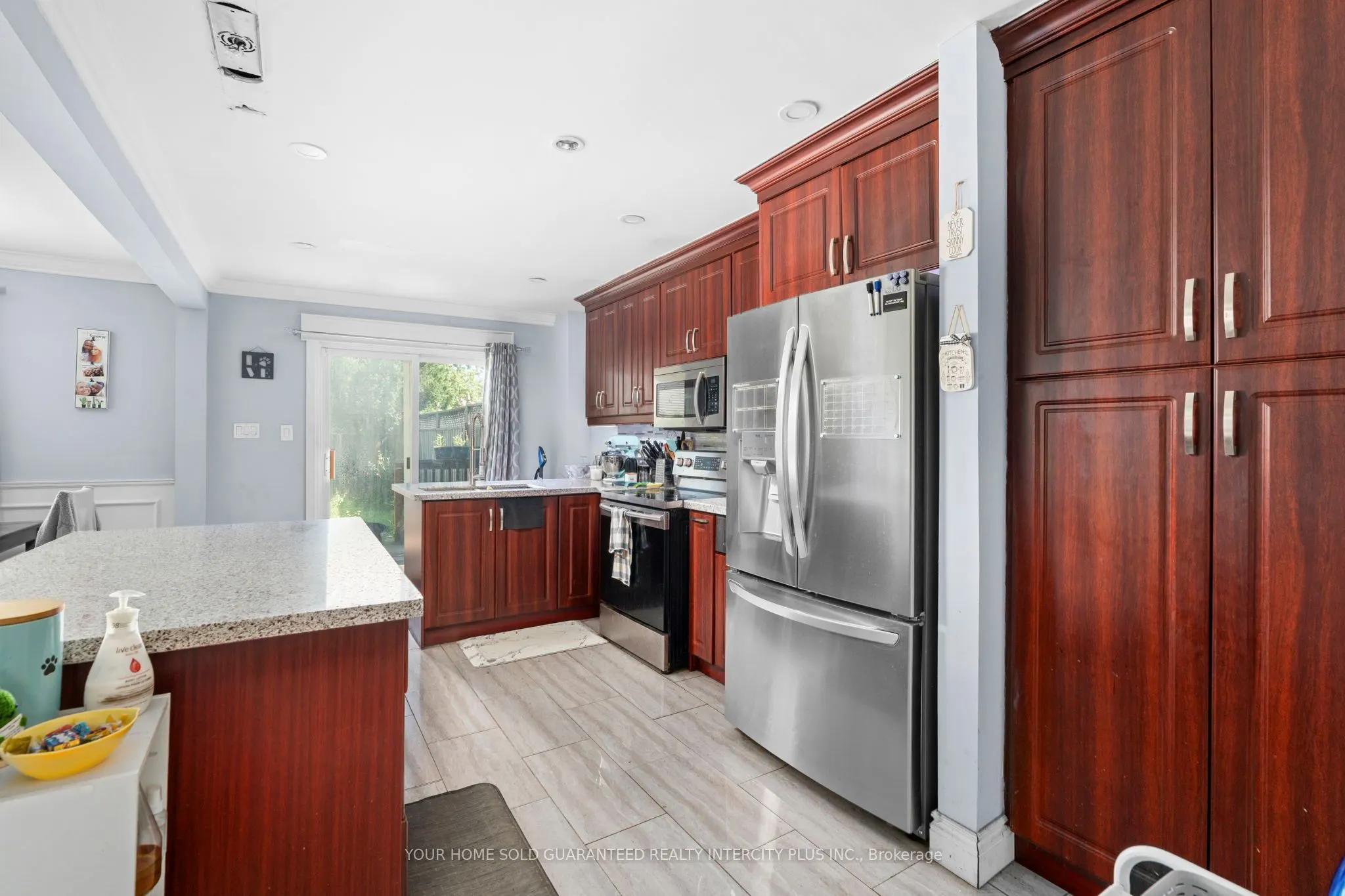 531 Dorchester Drive