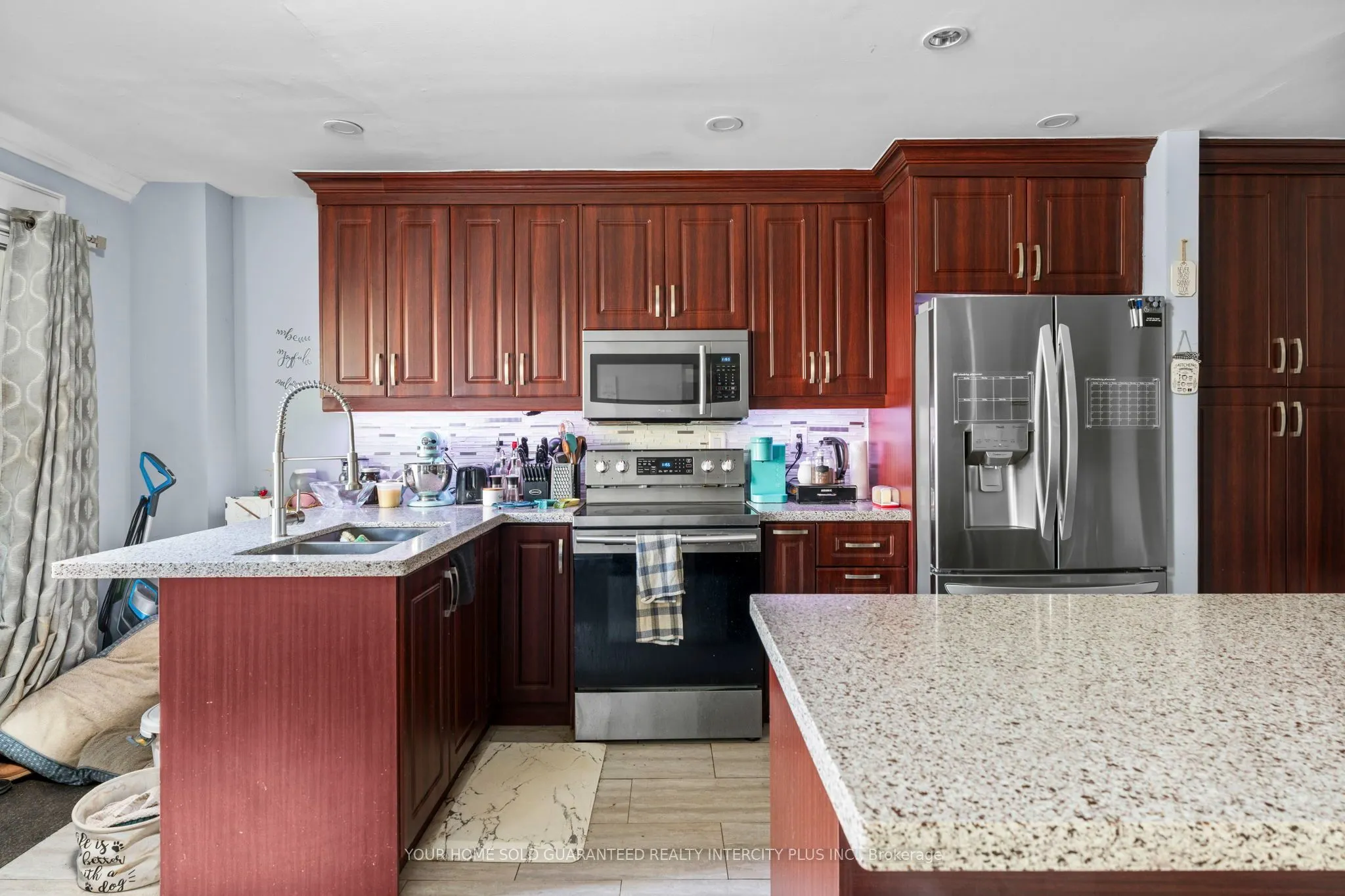 531 Dorchester Drive