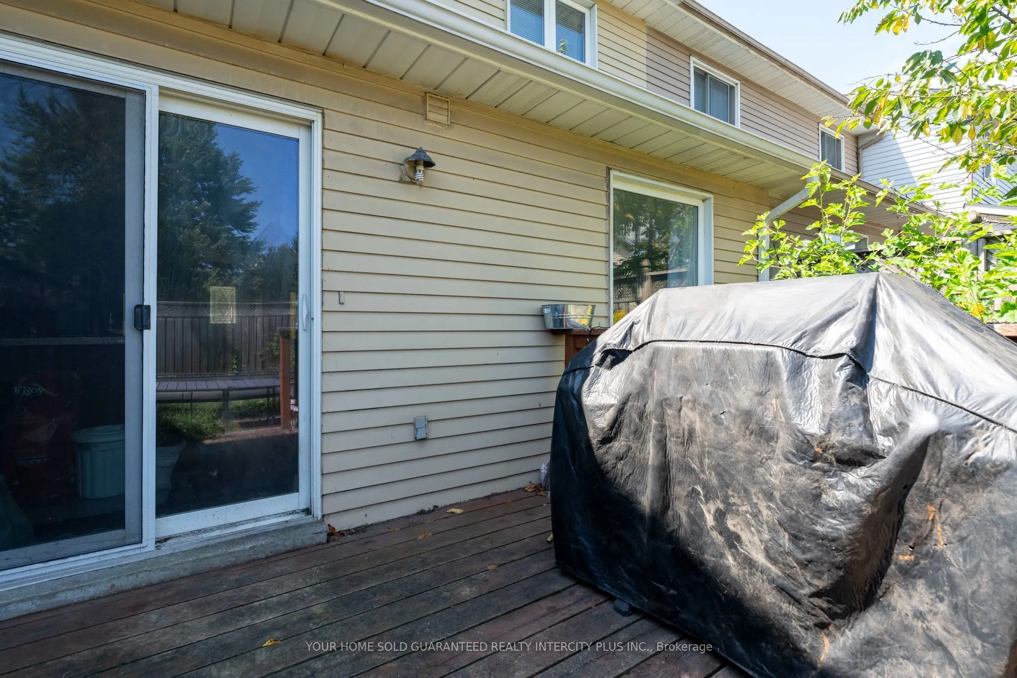 531 Dorchester Drive
