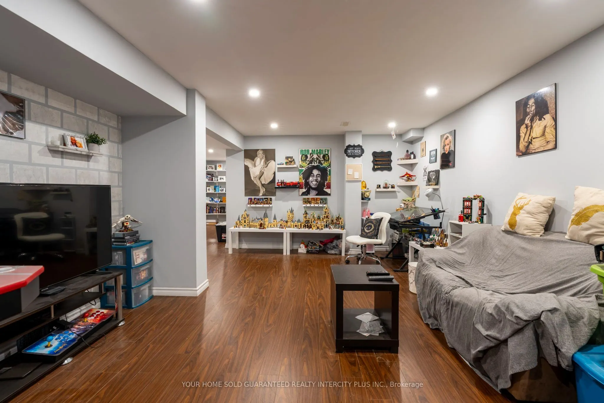 531 Dorchester Drive