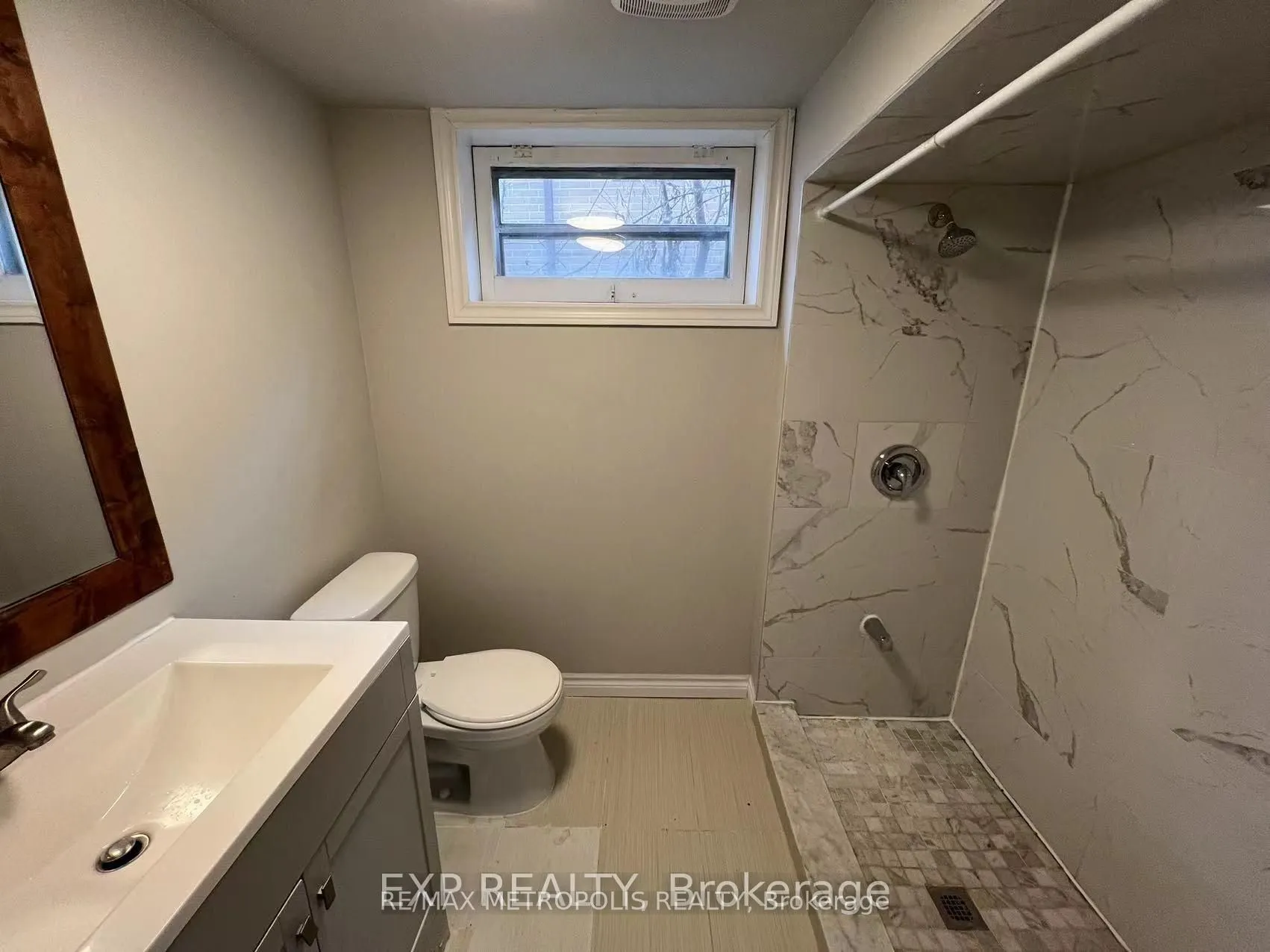 6 Mid Pines Road #Bsmt