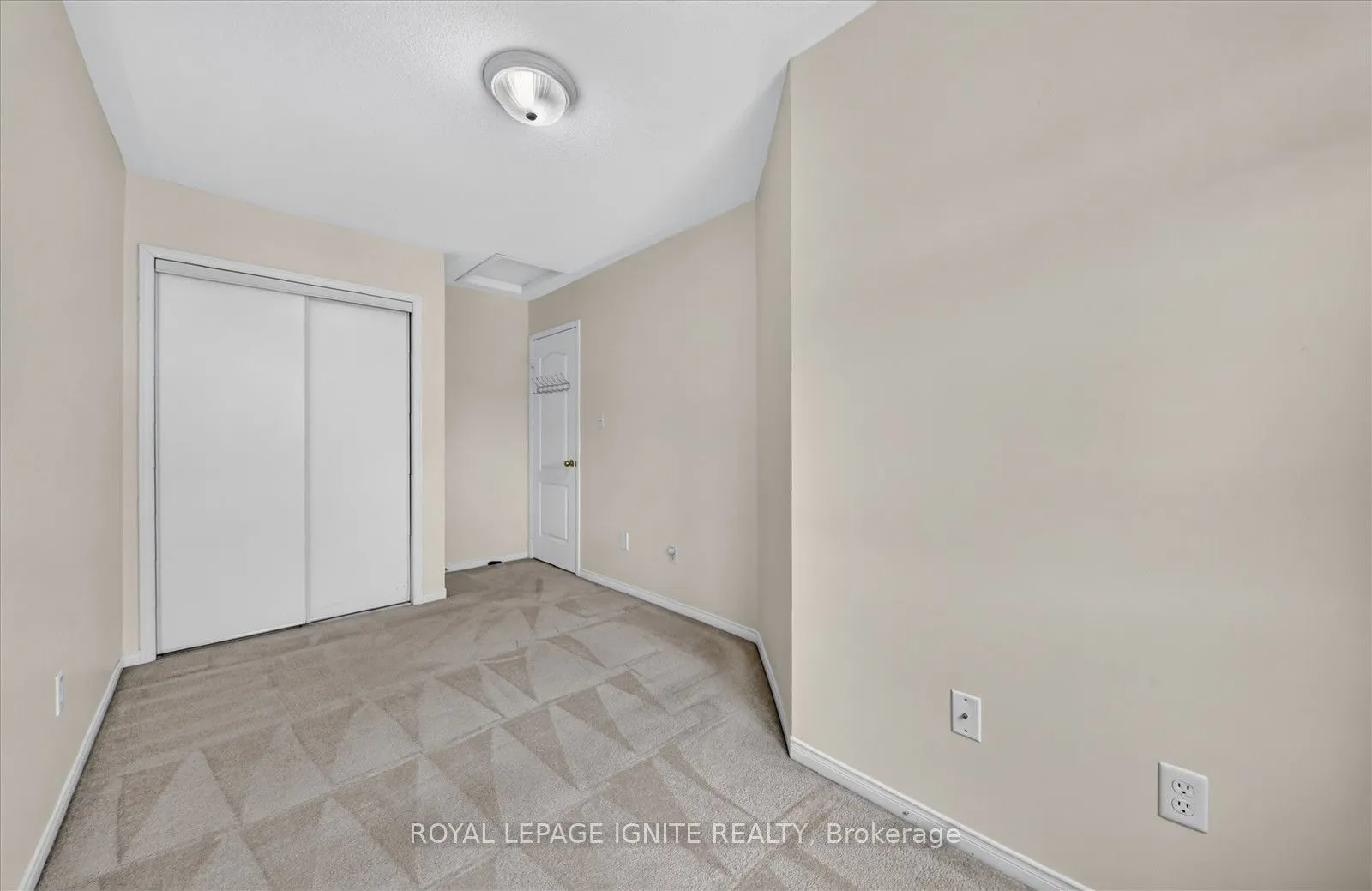 72 Oakins Lane #36