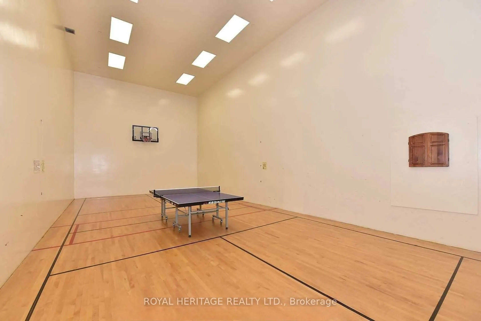 20 guildwood Parkway #207