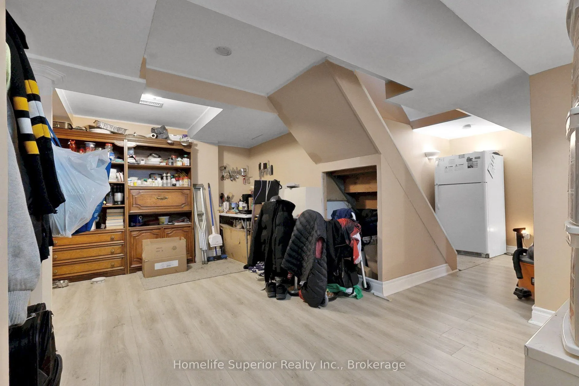 641 Merlin Court