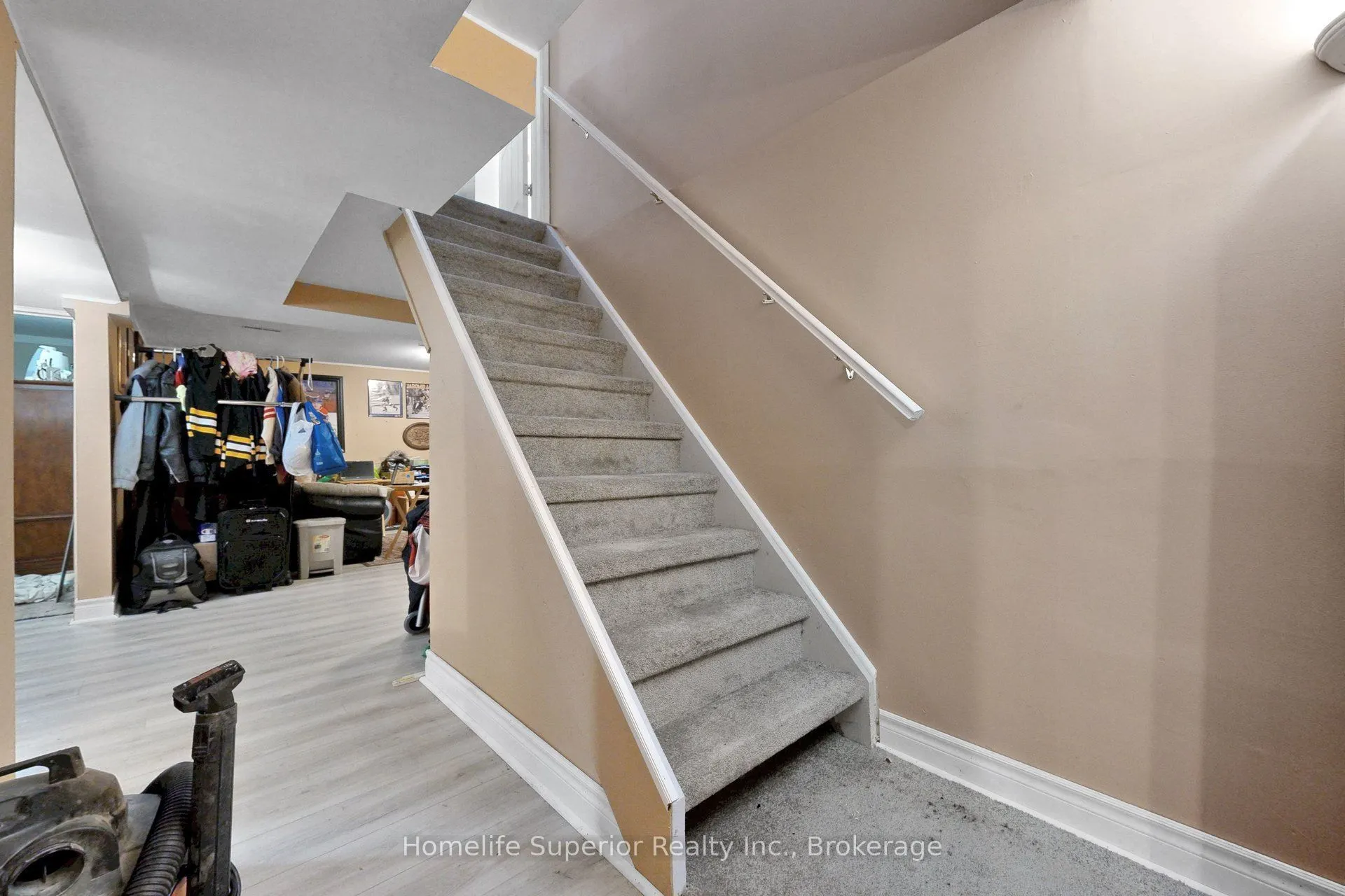 641 Merlin Court