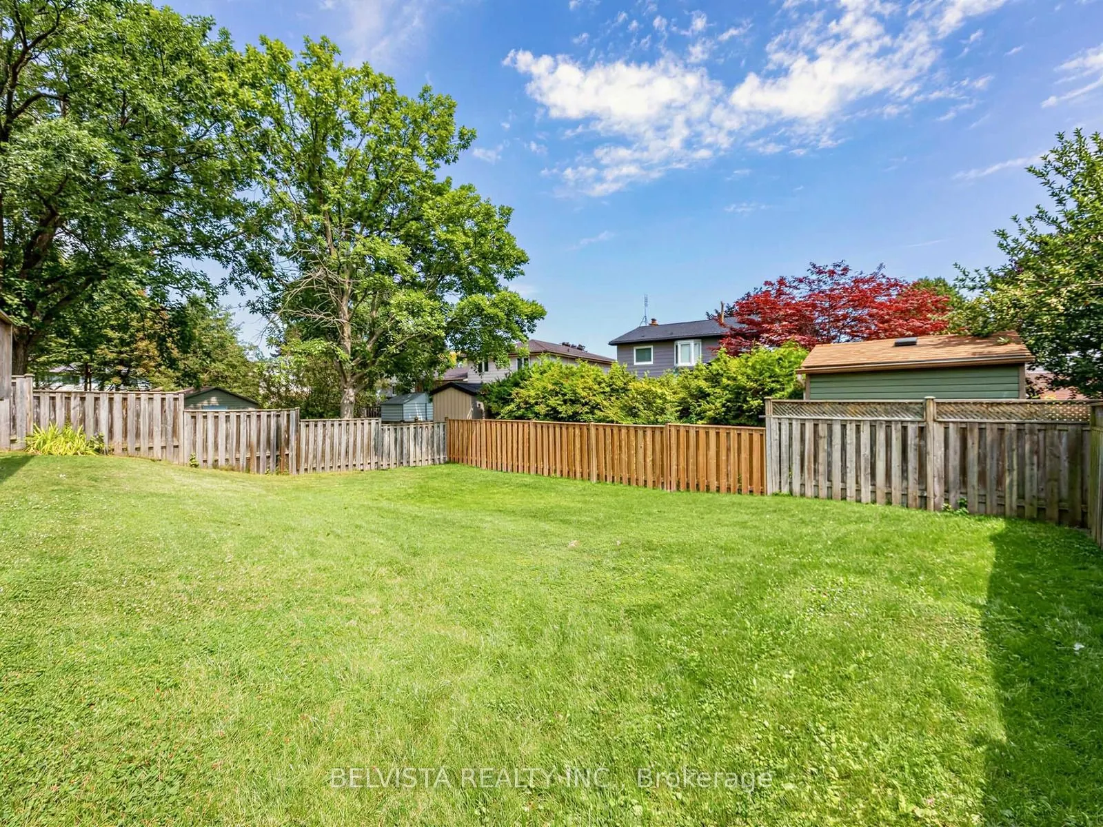 7 Agate Road