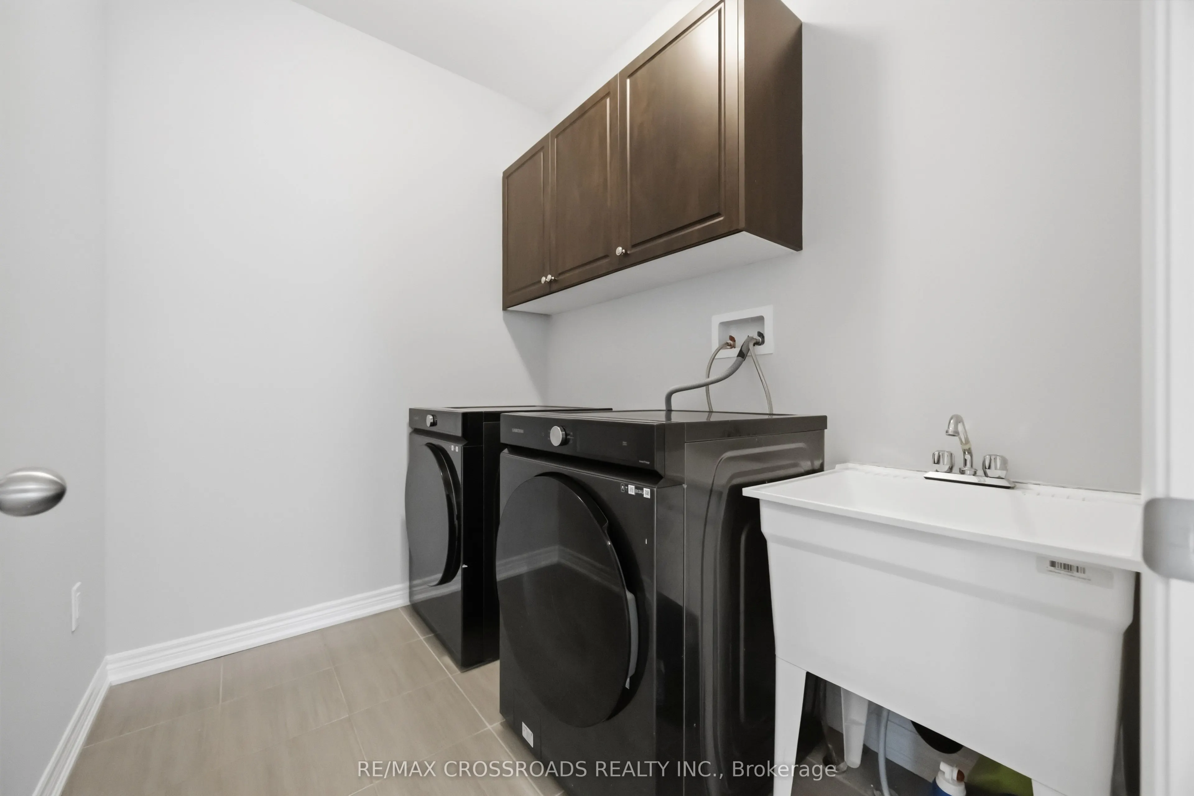 1257 Aquarius Trail