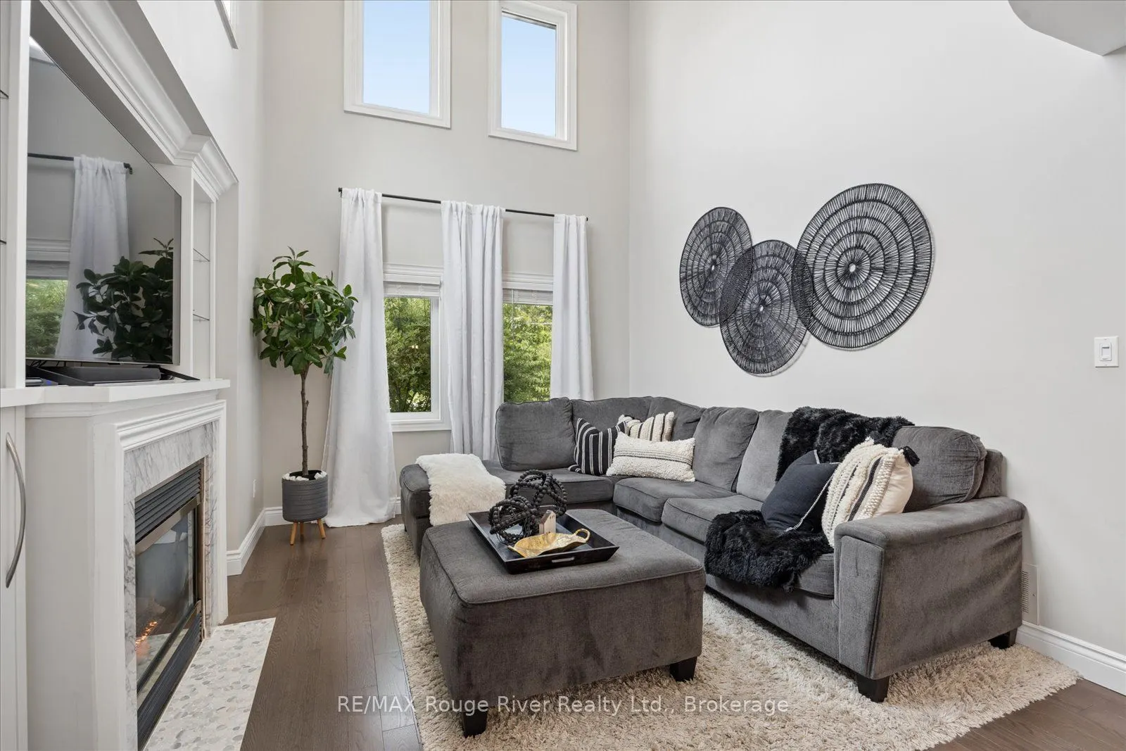 10 Windbreak Crescent