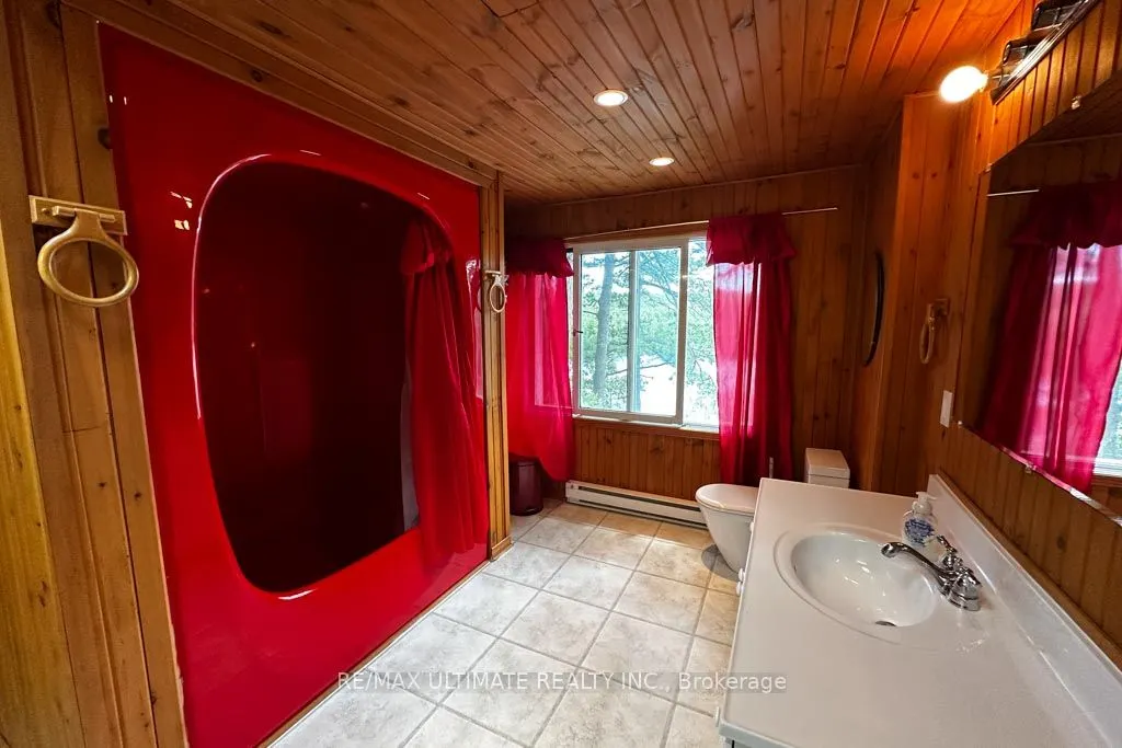 44 Chalk Lake Road