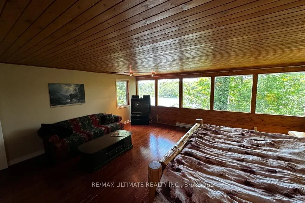 44 Chalk Lake Road