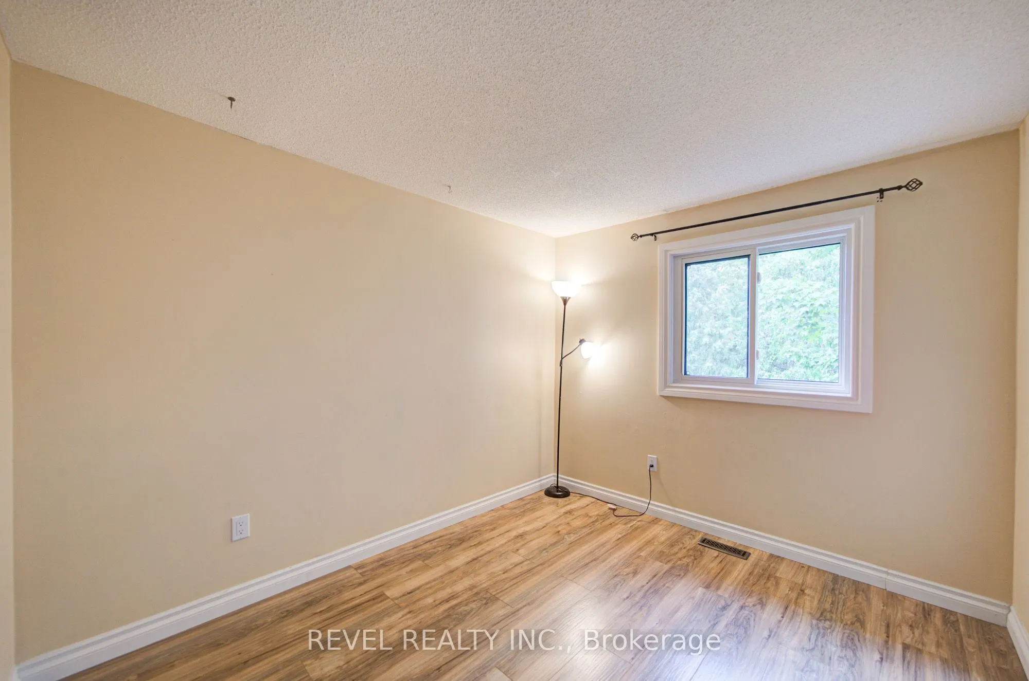 2141 Theoden Court