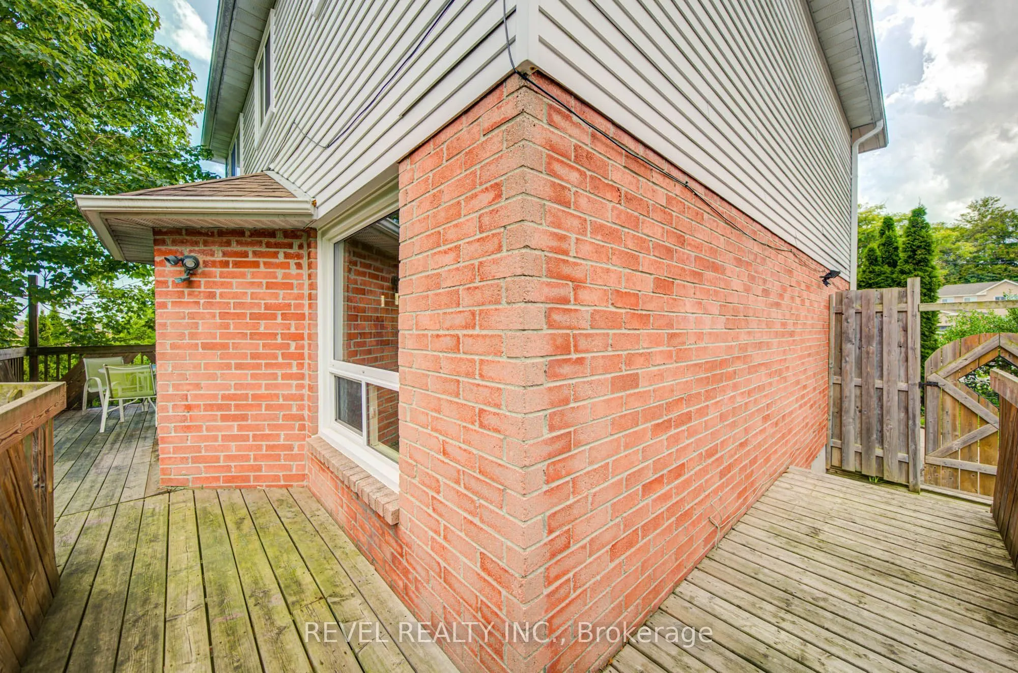 2141 Theoden Court