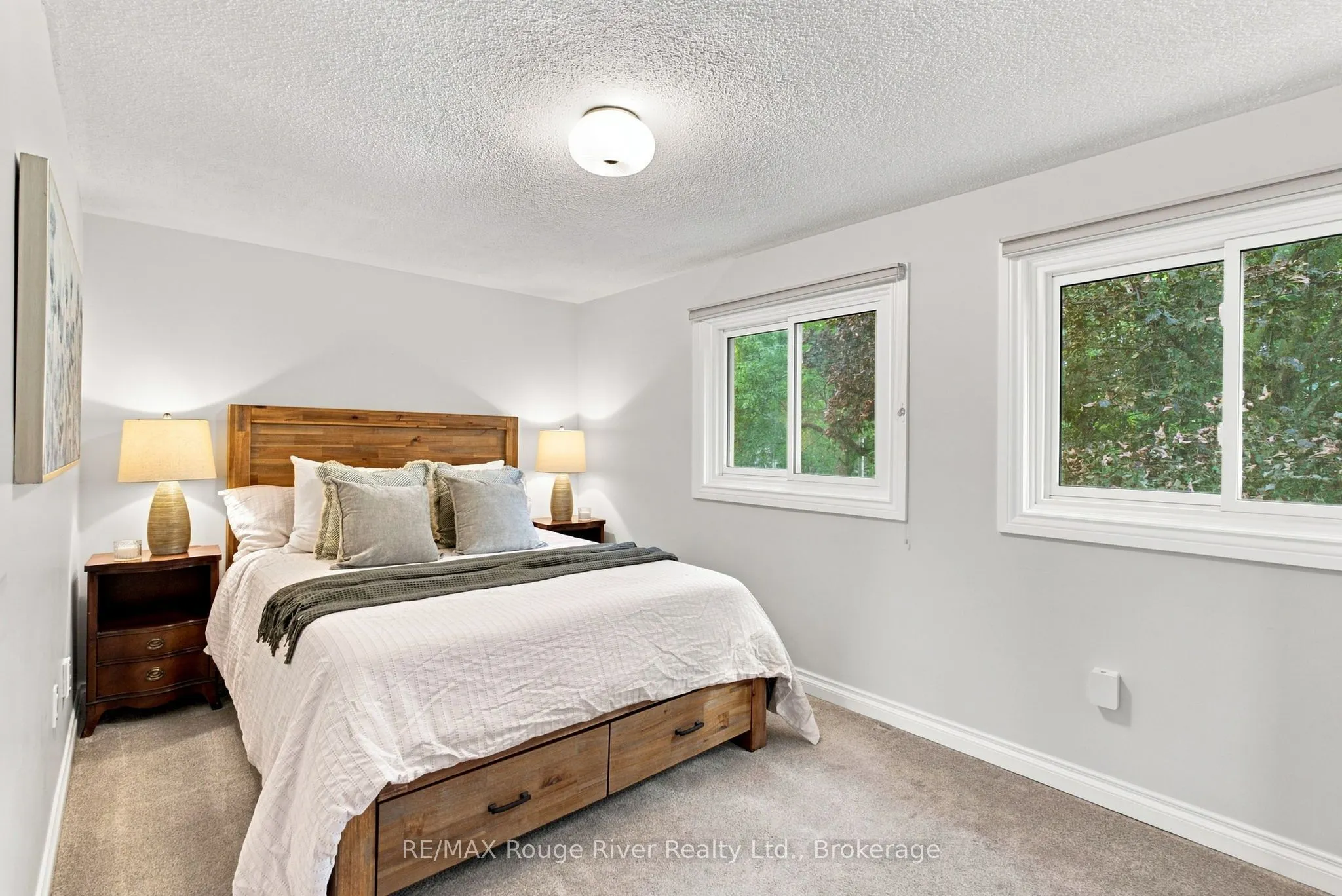 49 Fisher Crescent