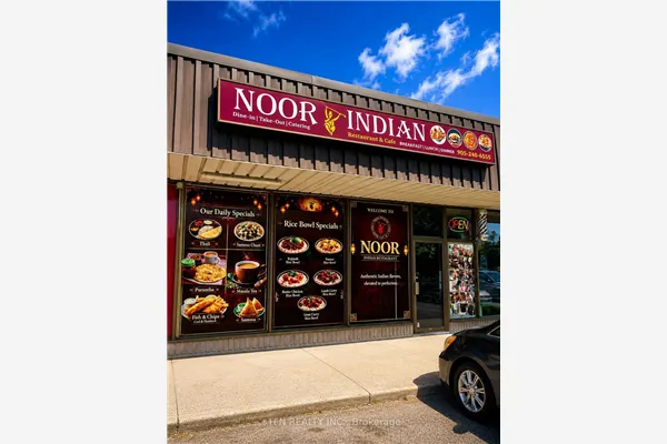 433 Simcoe Street S