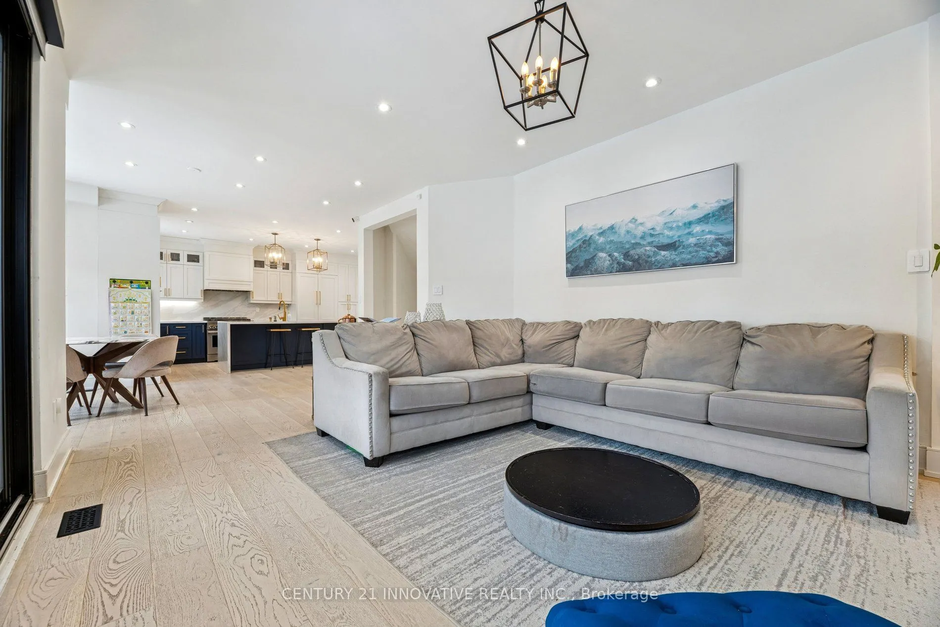6 Devonridge Crescent
