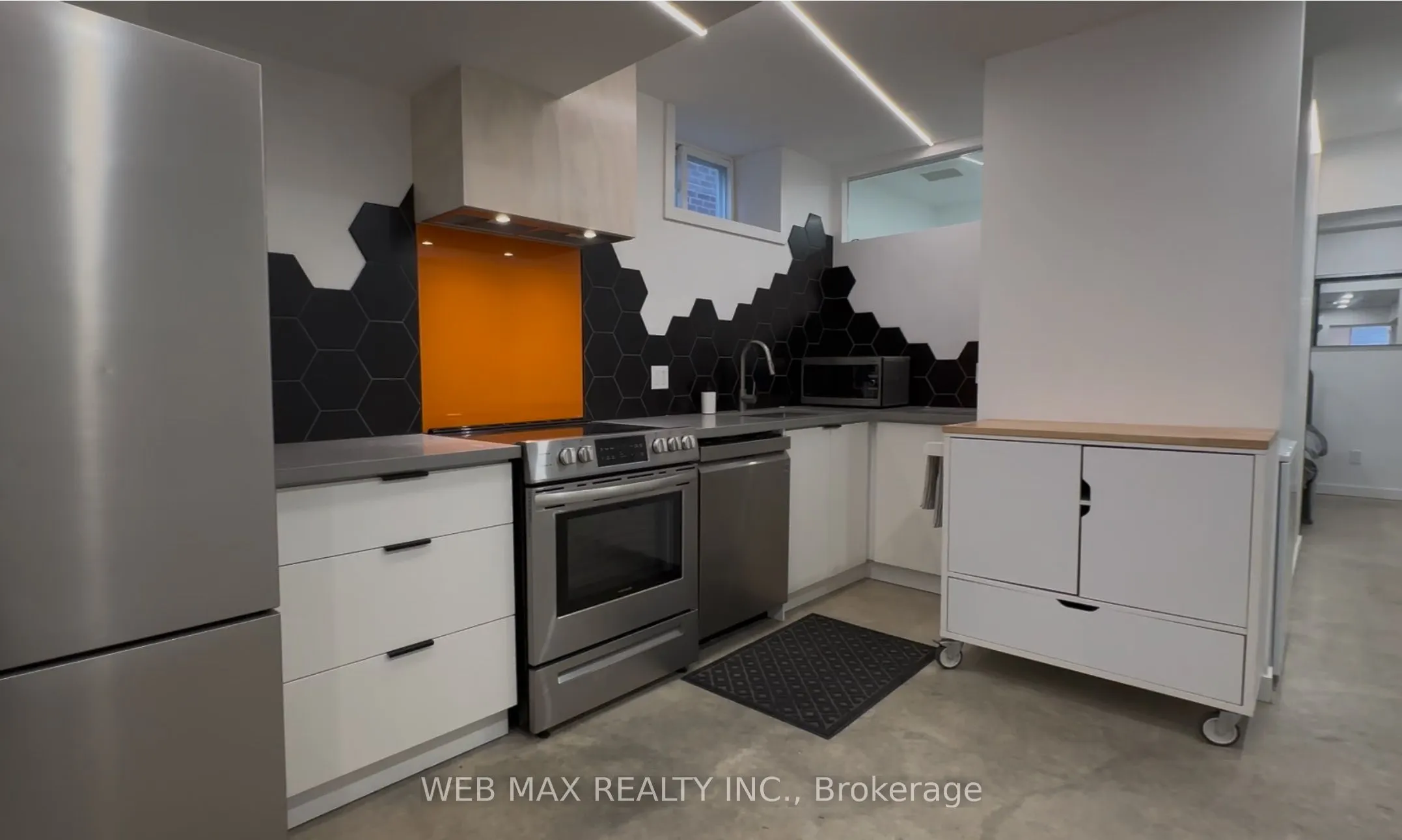 173 Milverton Boulevard #2
