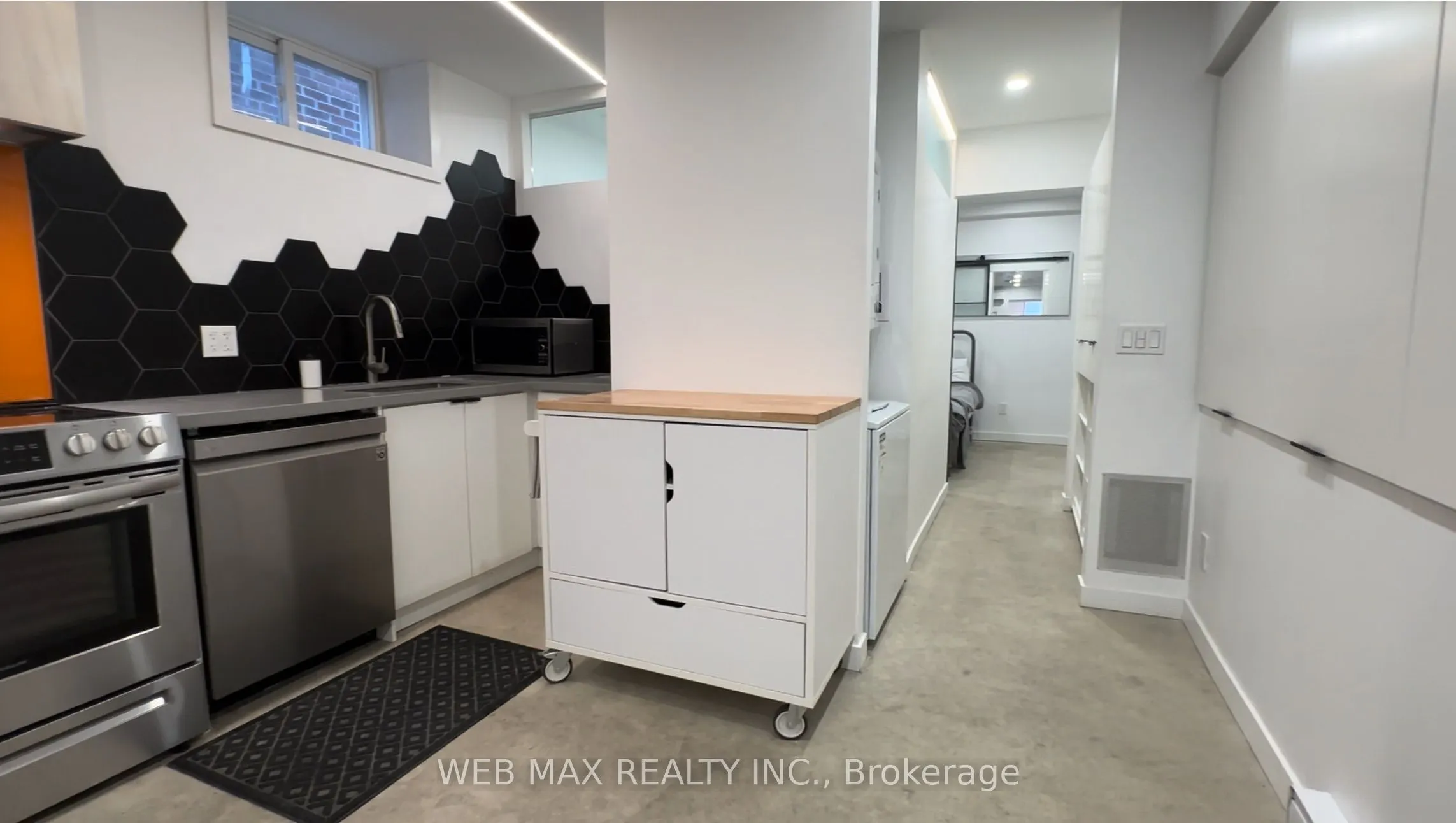 173 Milverton Boulevard #2