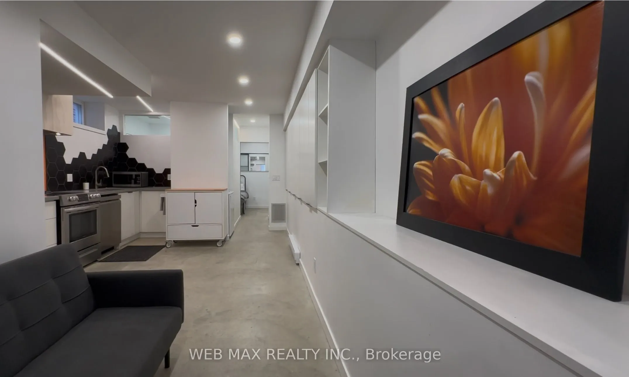 173 Milverton Boulevard #2