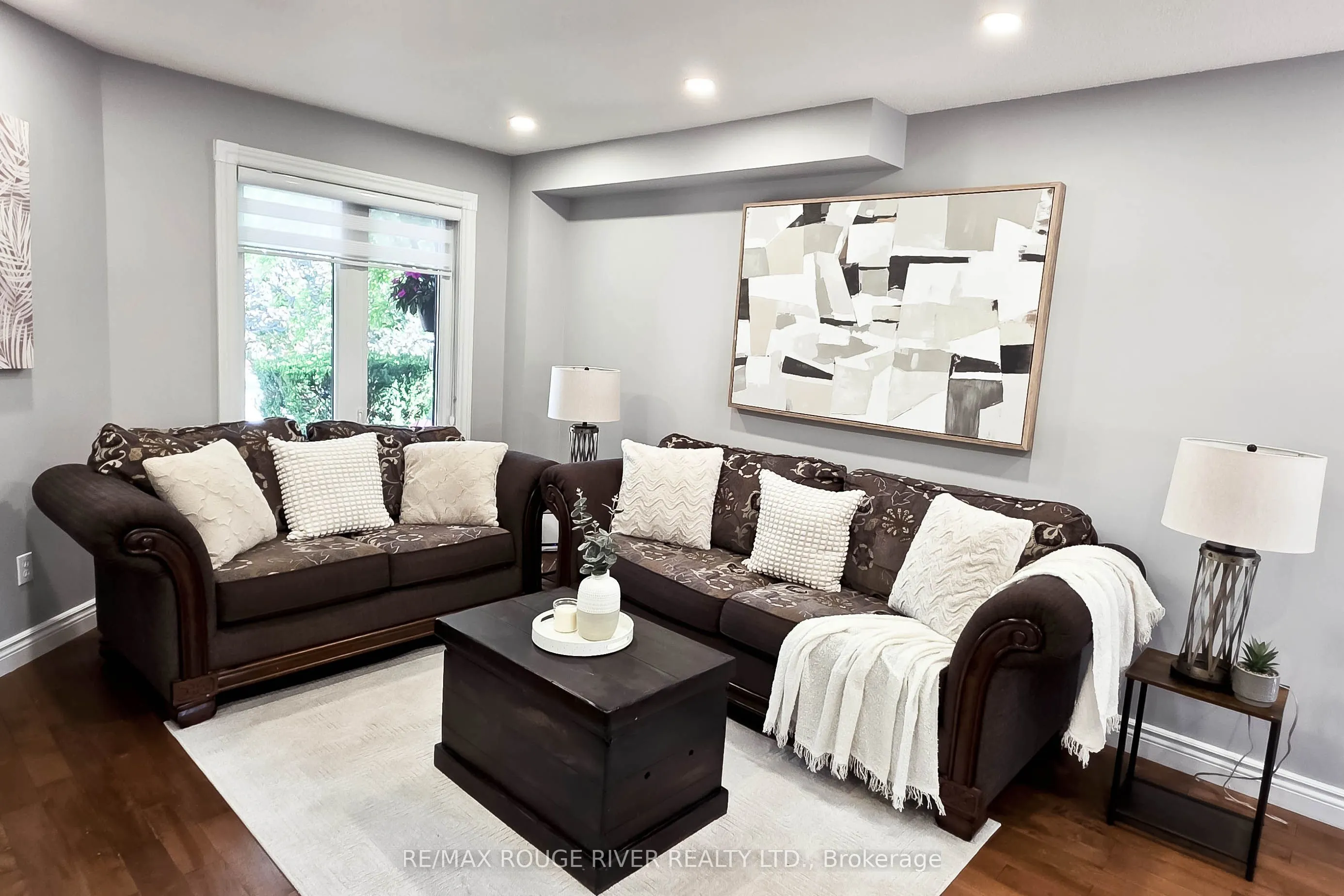 6 Knotty Pine Drive
