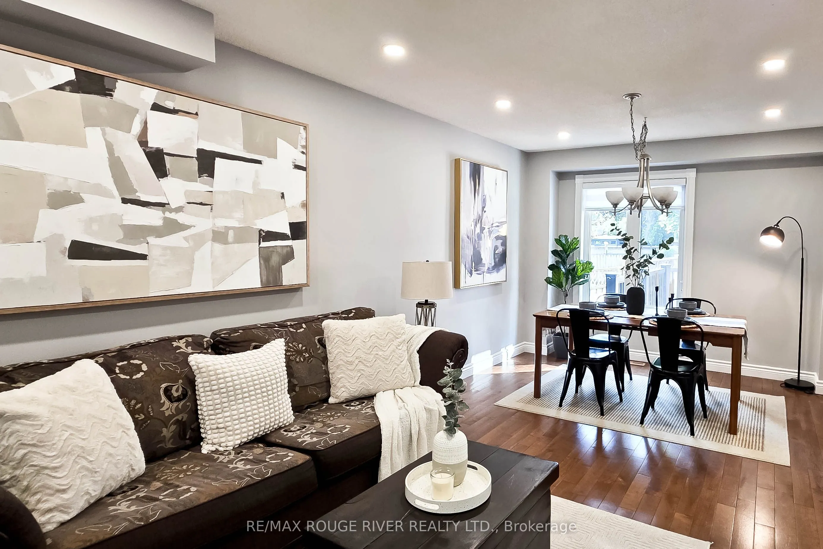 6 Knotty Pine Drive
