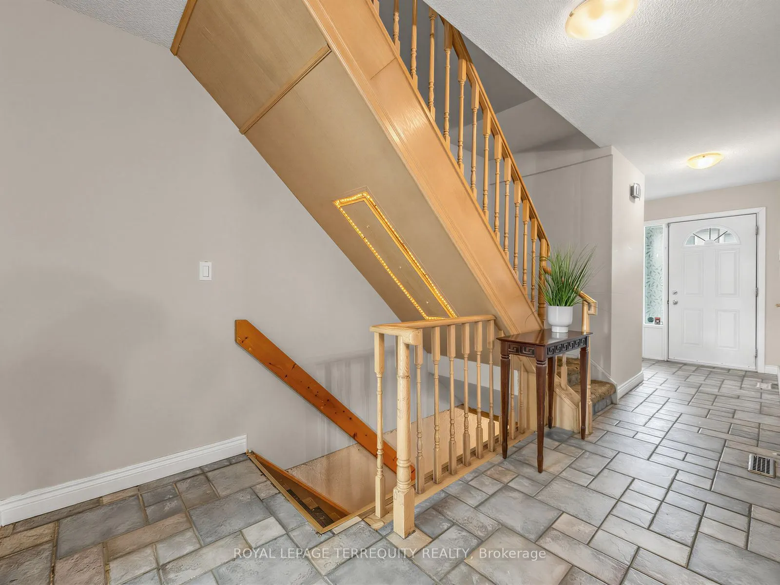 1330 Trowbridge Drive #19
