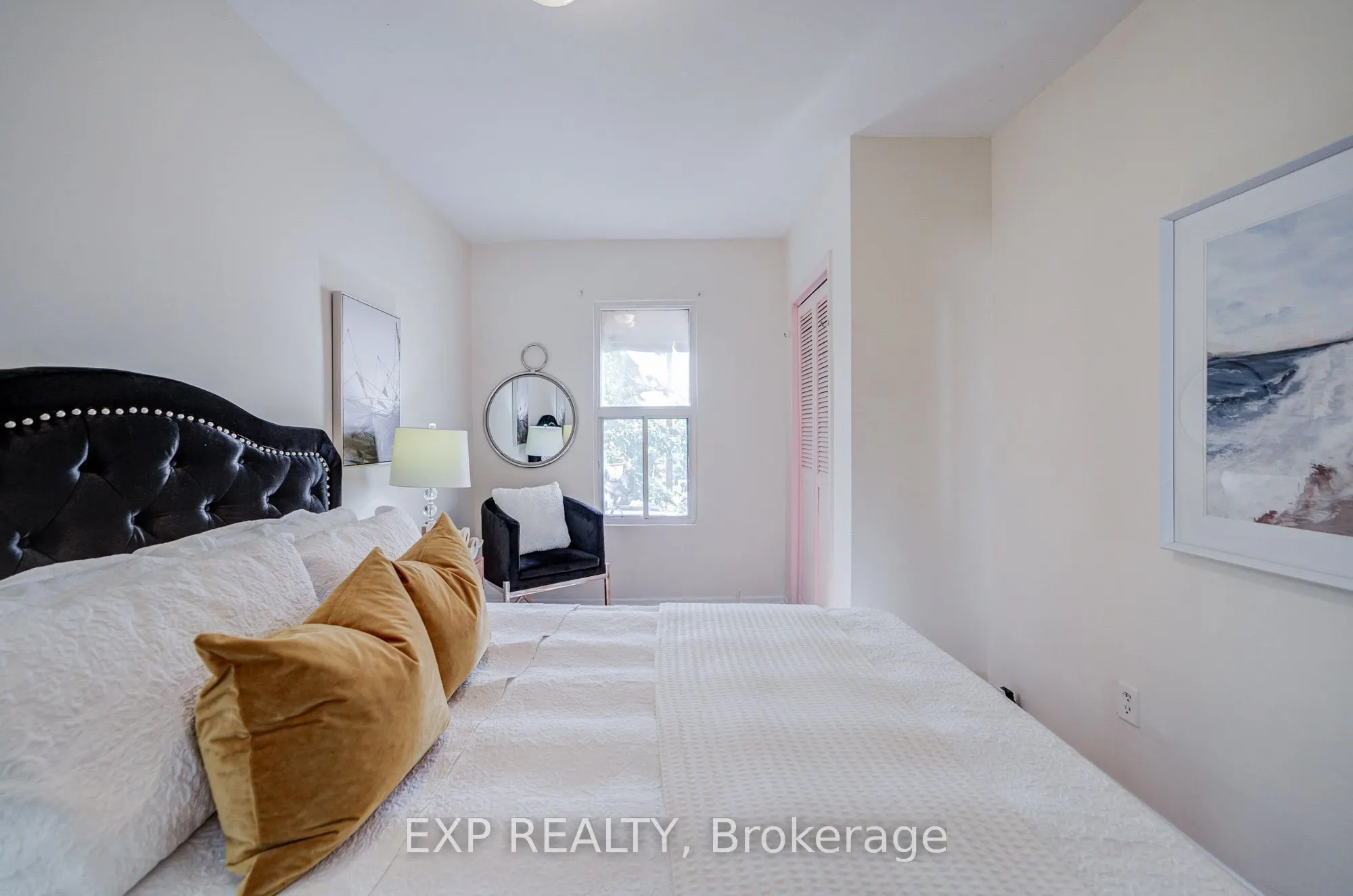 360 Broadview Avenue