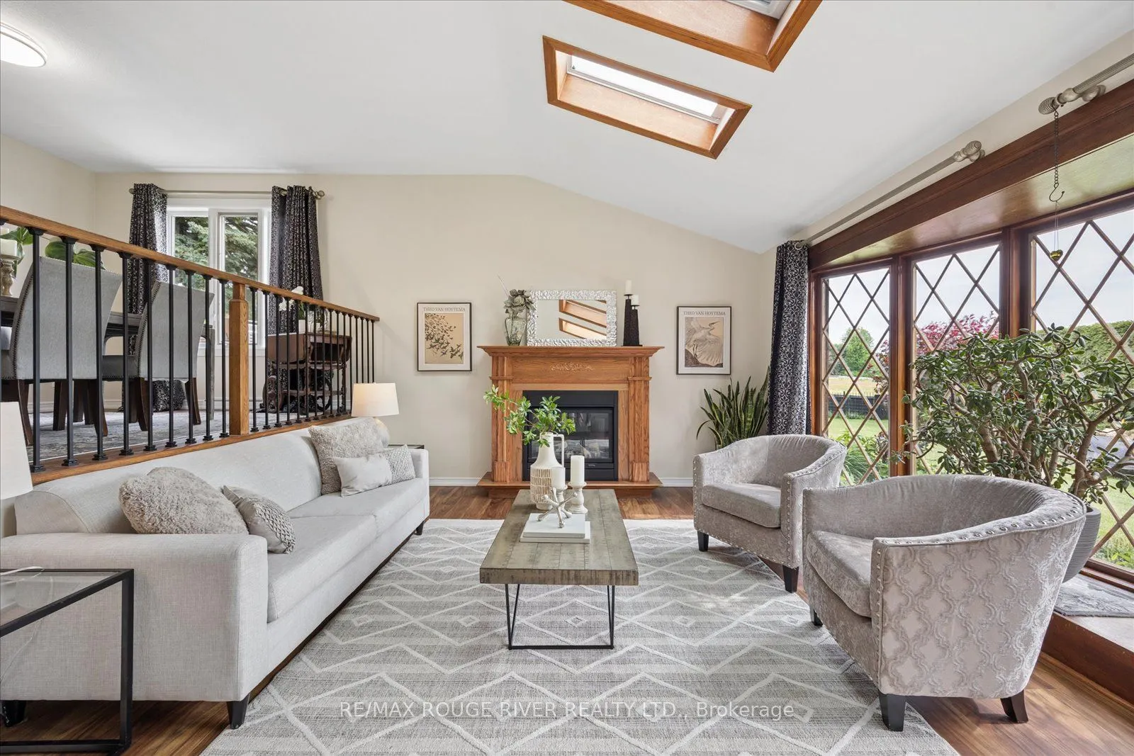881 Swiss Heights Drive