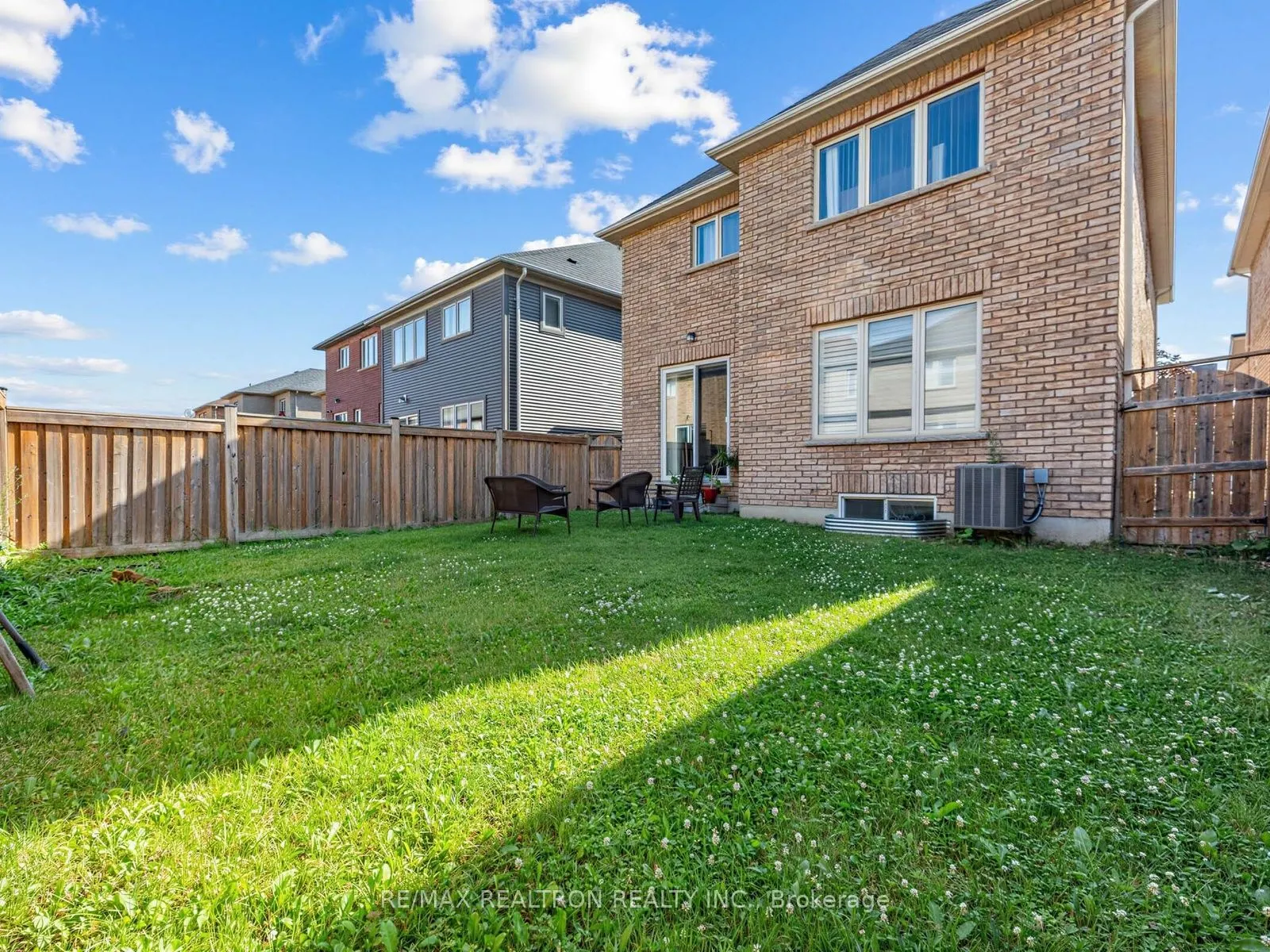 2571 Kentucky Derby Way