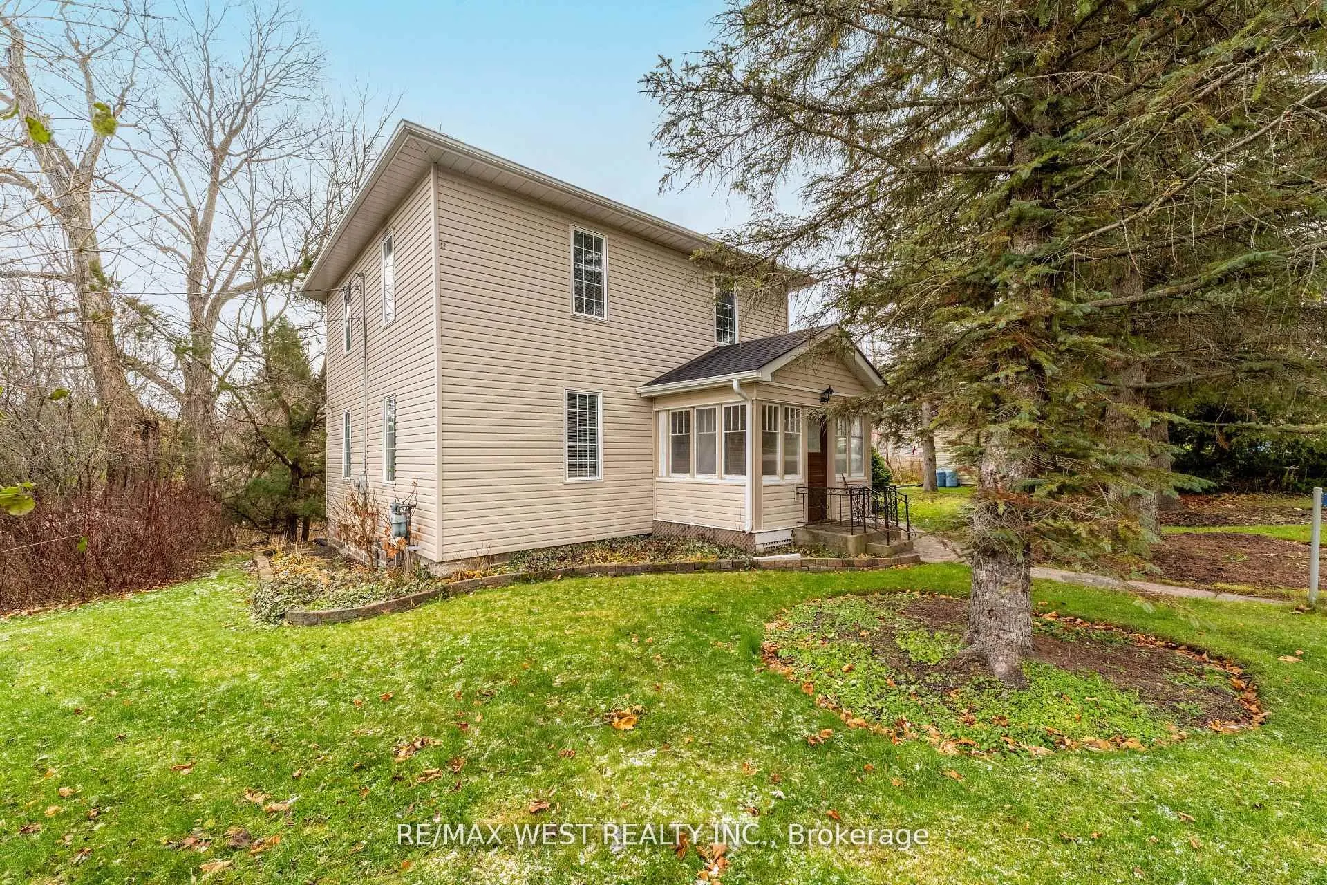 4 Coryell Street