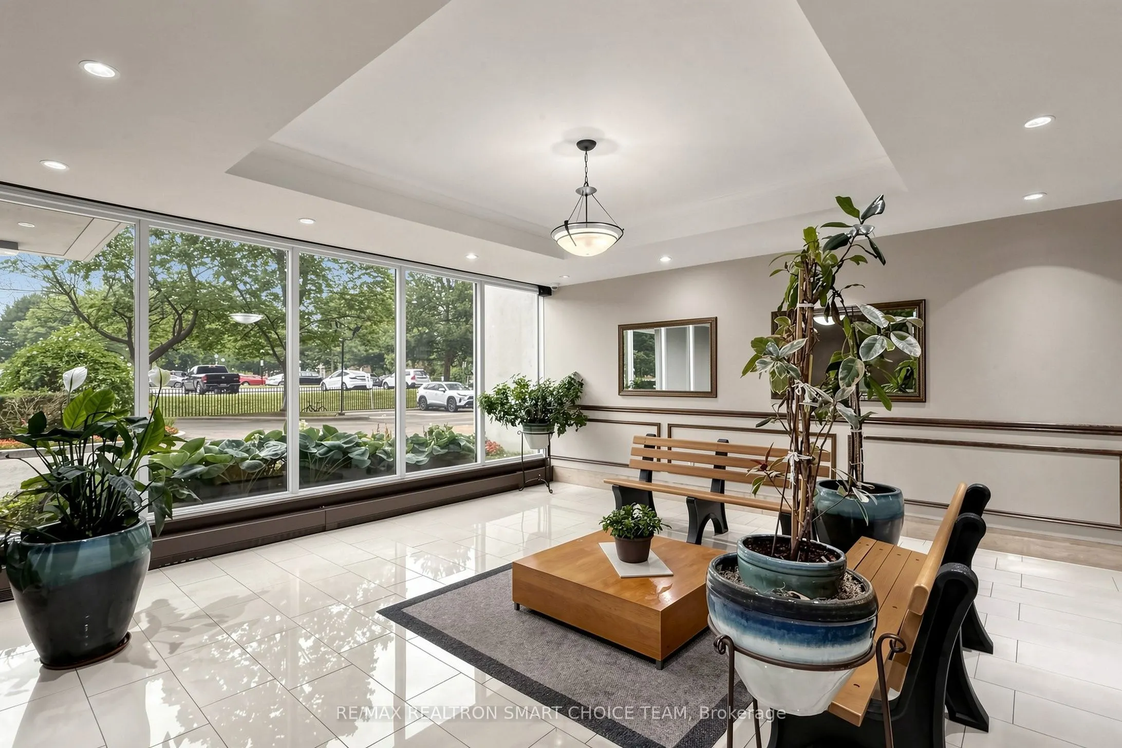 1250 Bridletowne Circle #907